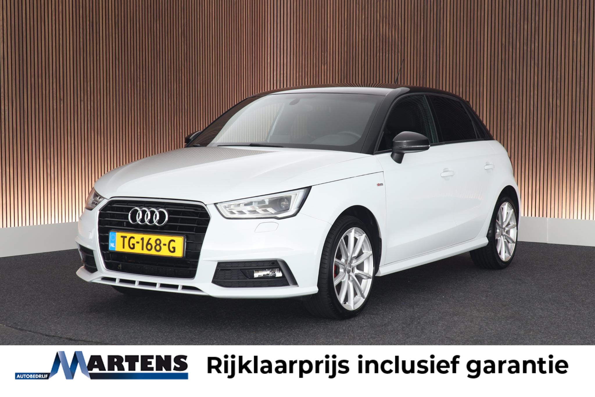 Audi A1 Sportback 1.0 TFSI 95pk 2x S-Line 2018 - voorkant