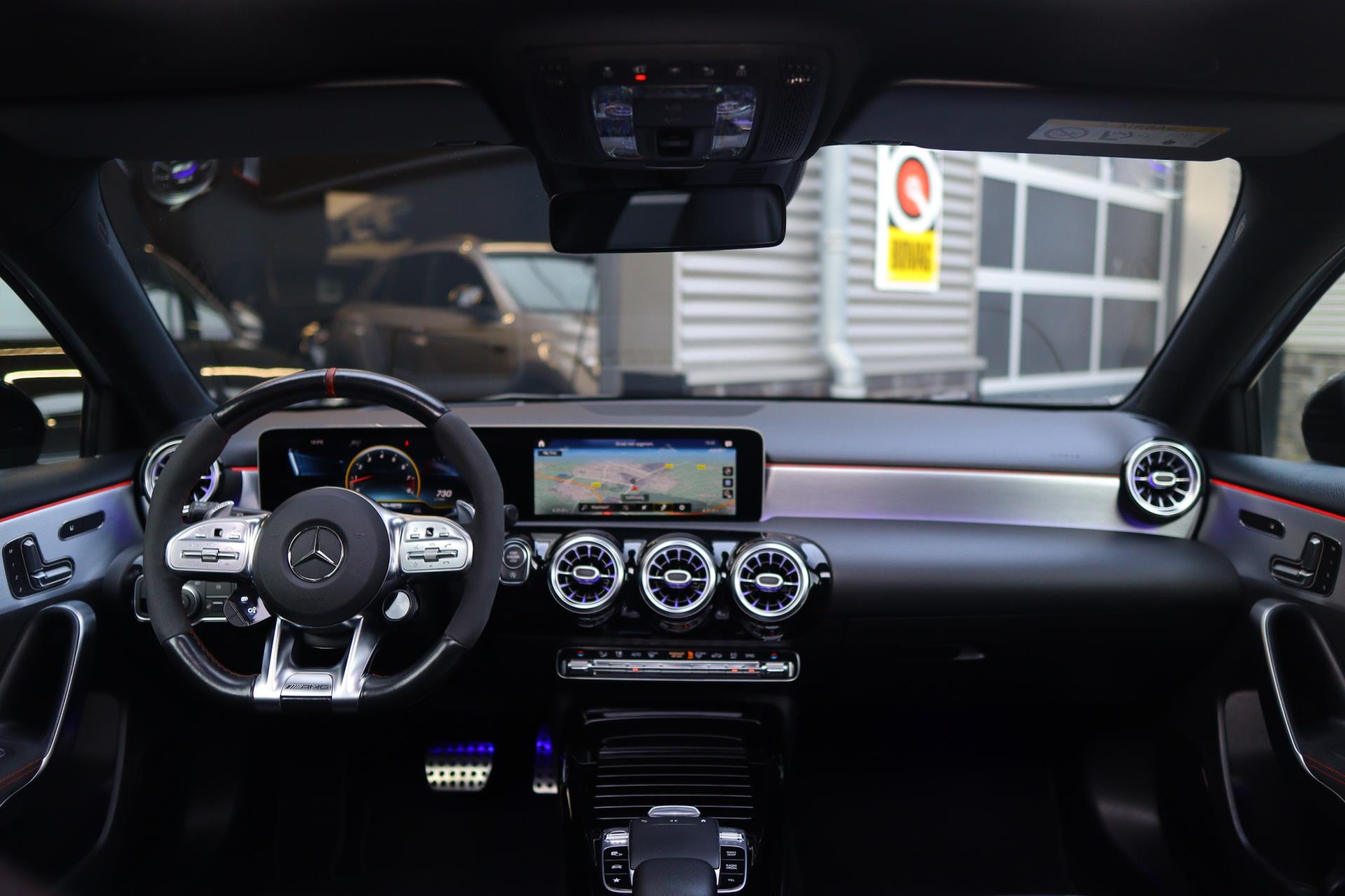 Foto van Mercedes-Benz AMG A 45 S