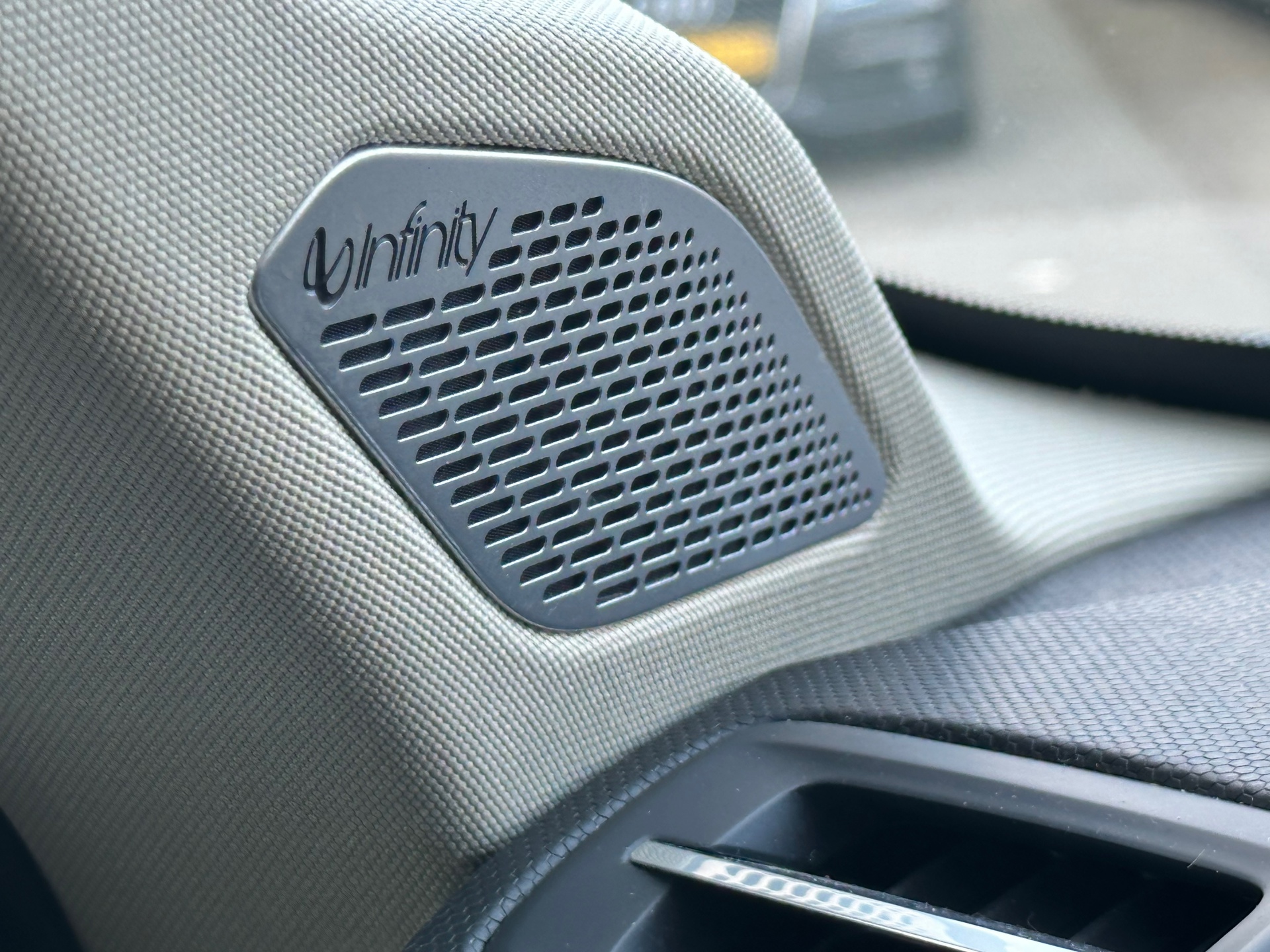 Foto van Lynk&co LYNK & Co 01