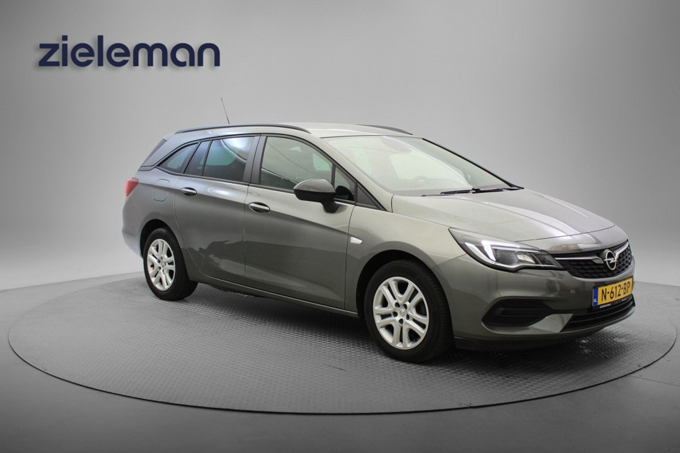 Foto van Opel Astra Sports Tourer