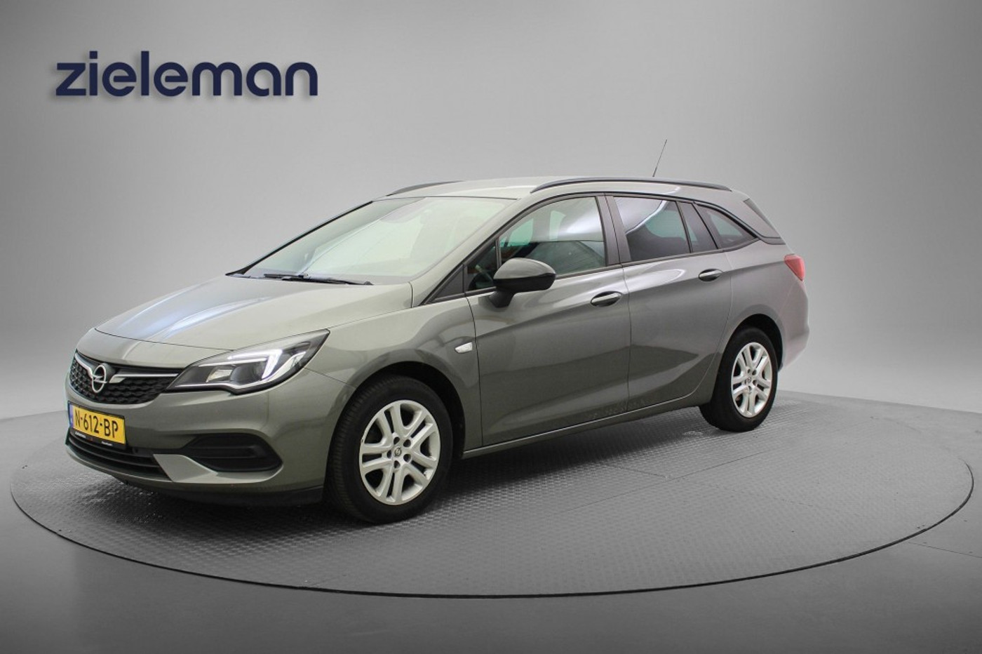 Foto van Opel Astra Sports Tourer