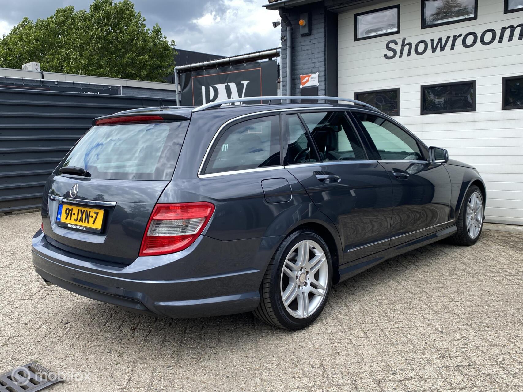 Foto van Mercedes-Benz C 180 Kompressor