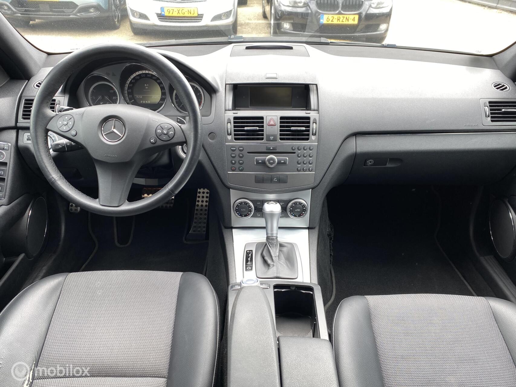 Foto van Mercedes-Benz C 180 Kompressor