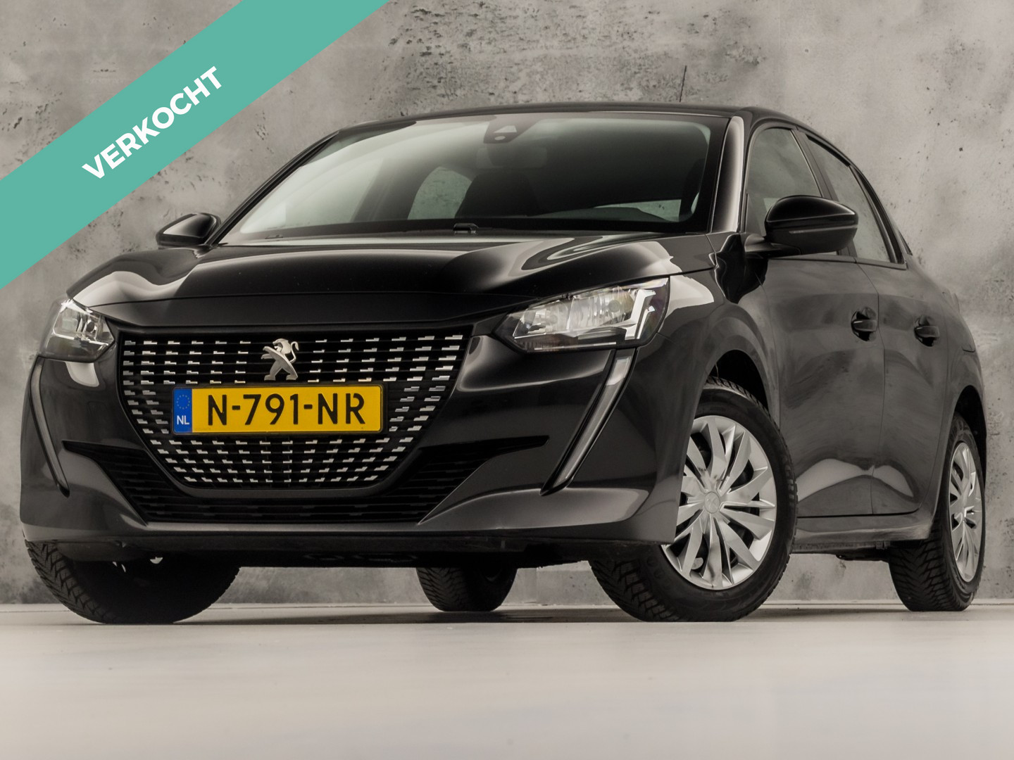 Peugeot 208 1.2 PureTech Sport 2021 - voorkant