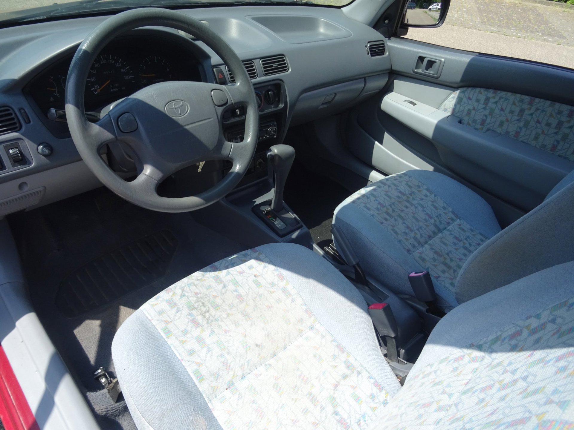 Foto van Toyota Starlet