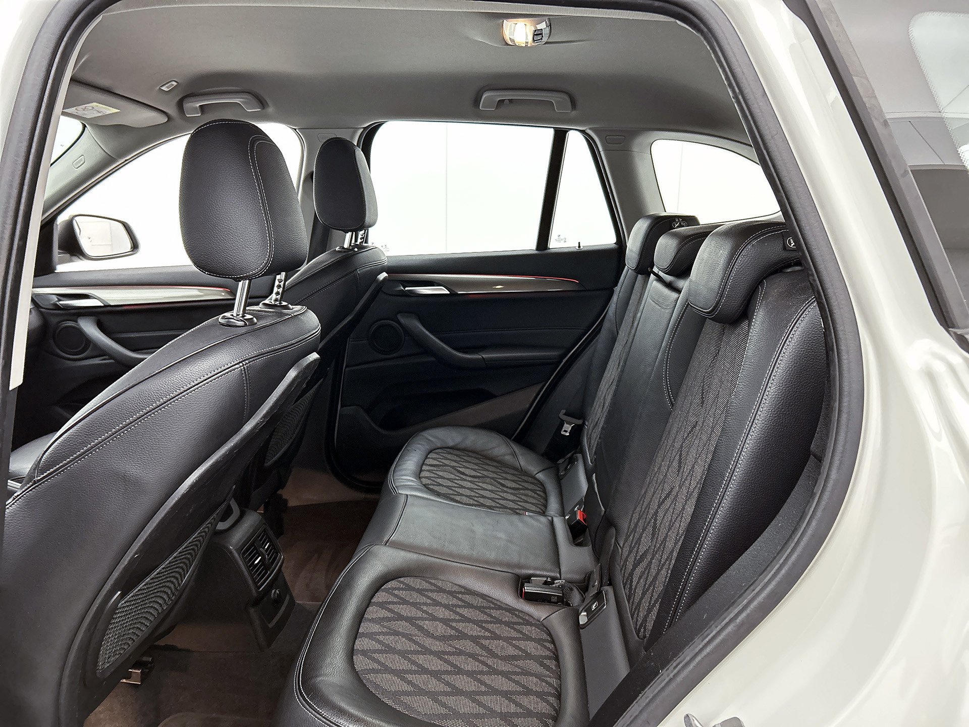 Foto van BMW X1 Sdrive20i