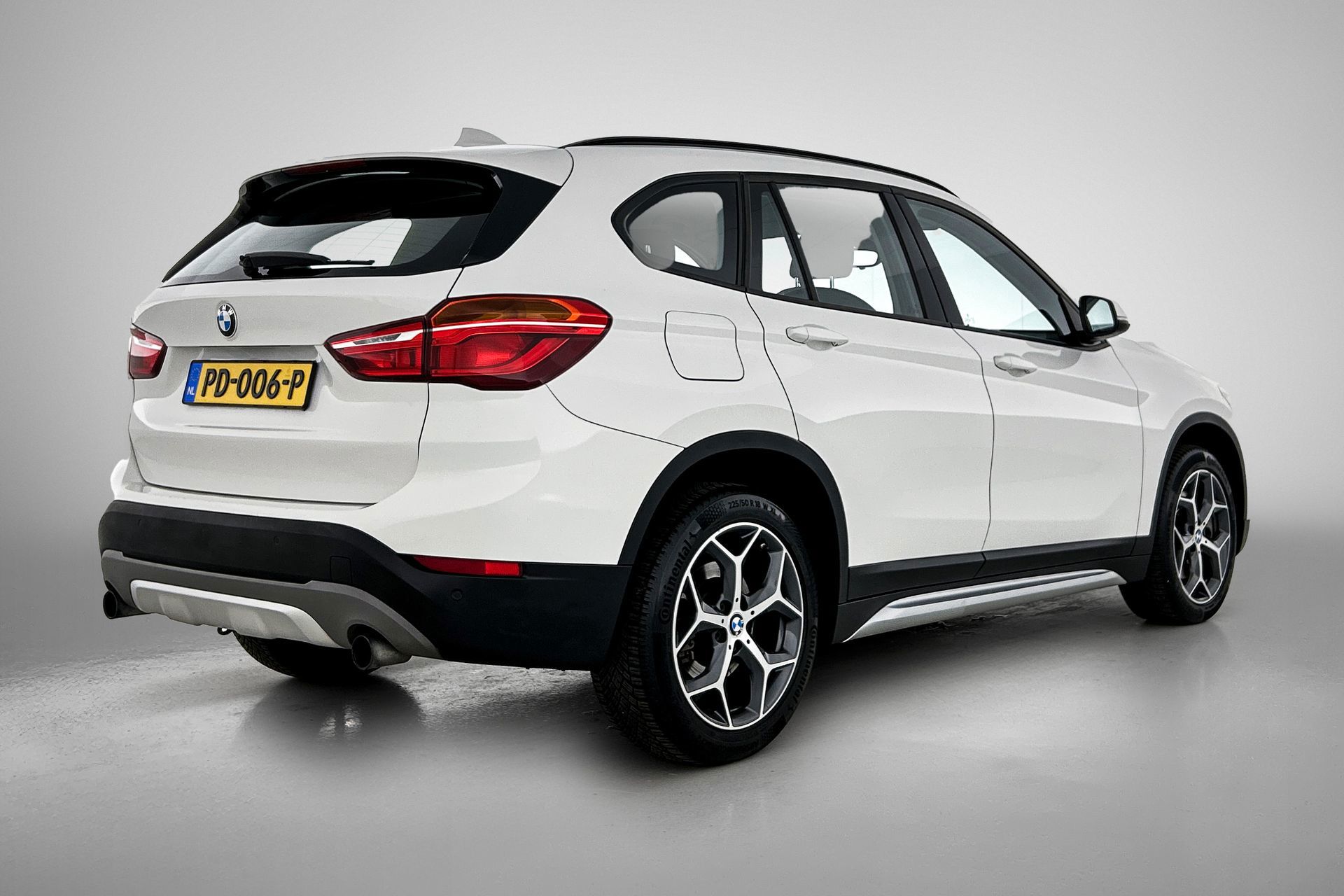 Foto van BMW X1 Sdrive20i