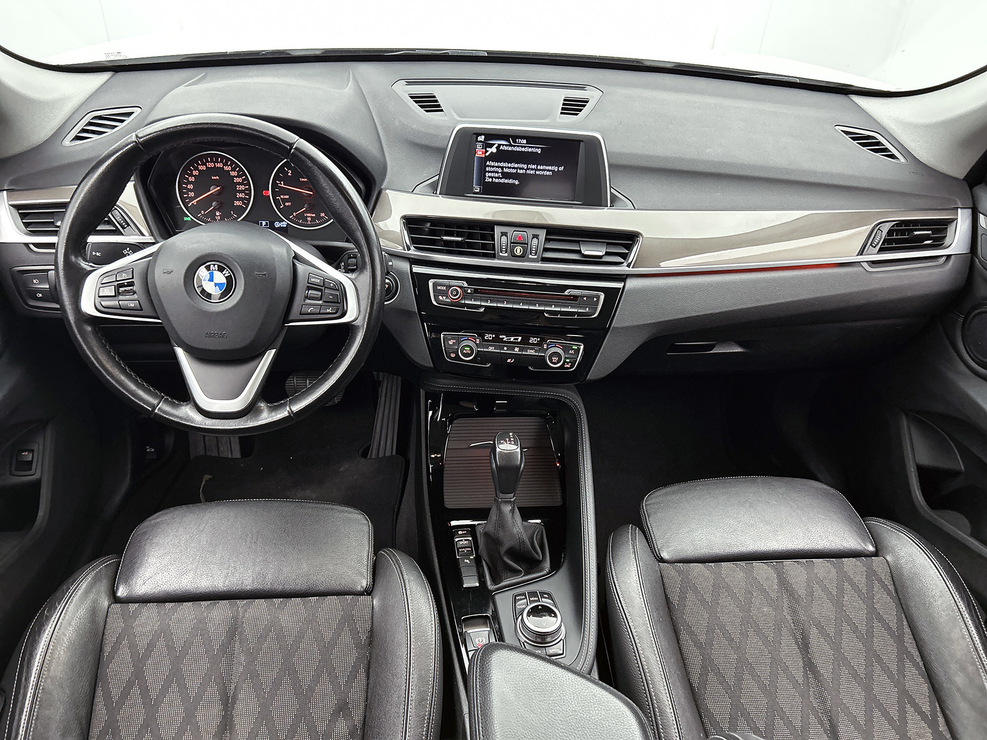 Foto van BMW X1 Sdrive20i