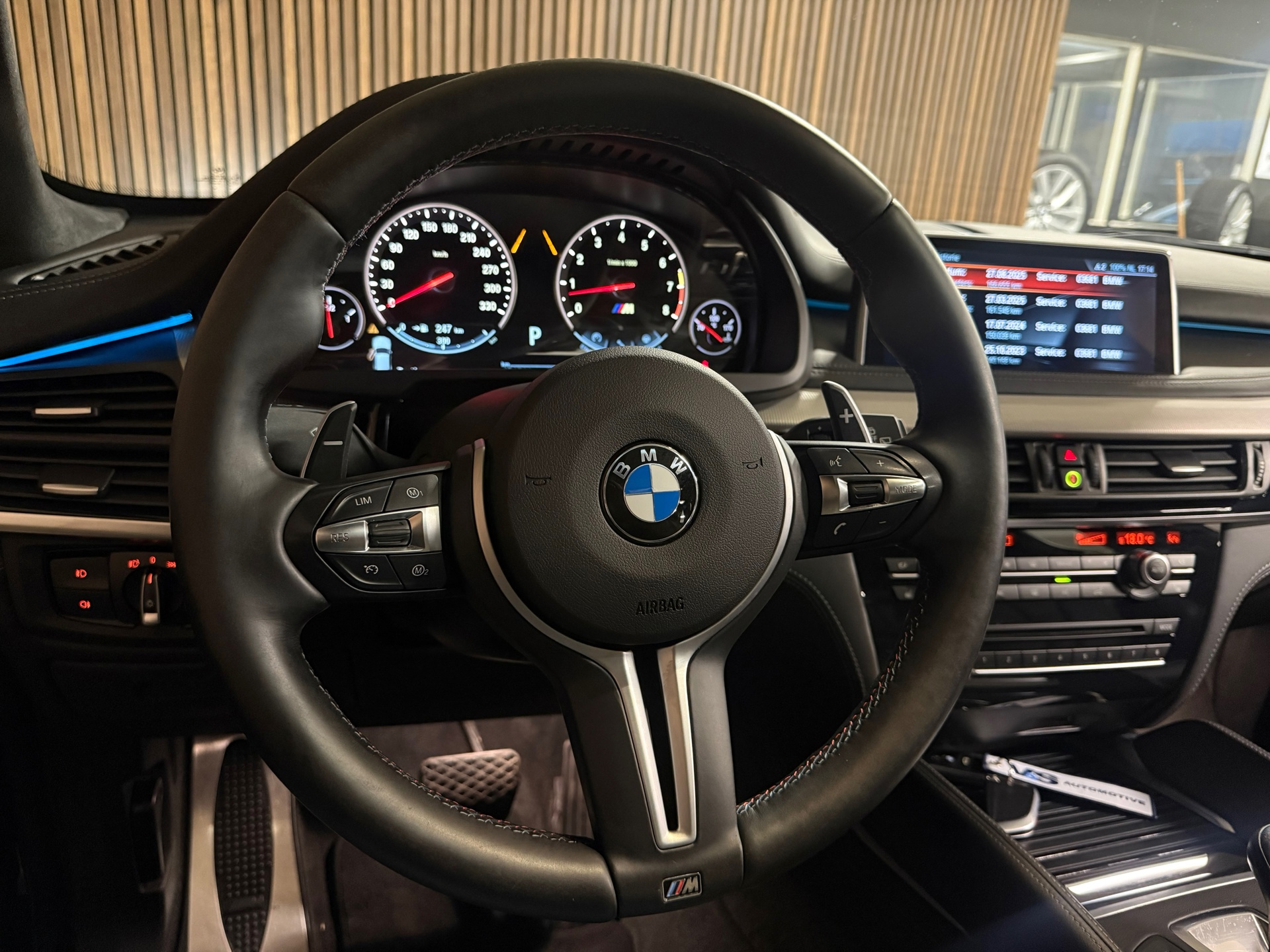 Foto van BMW X5 M