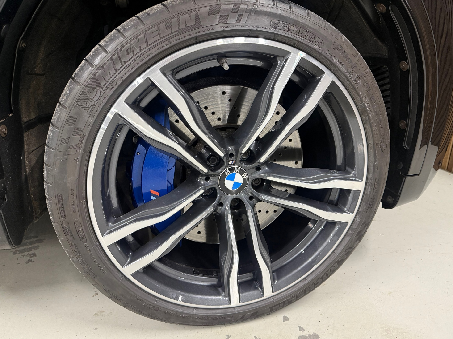 Foto van BMW X5 M
