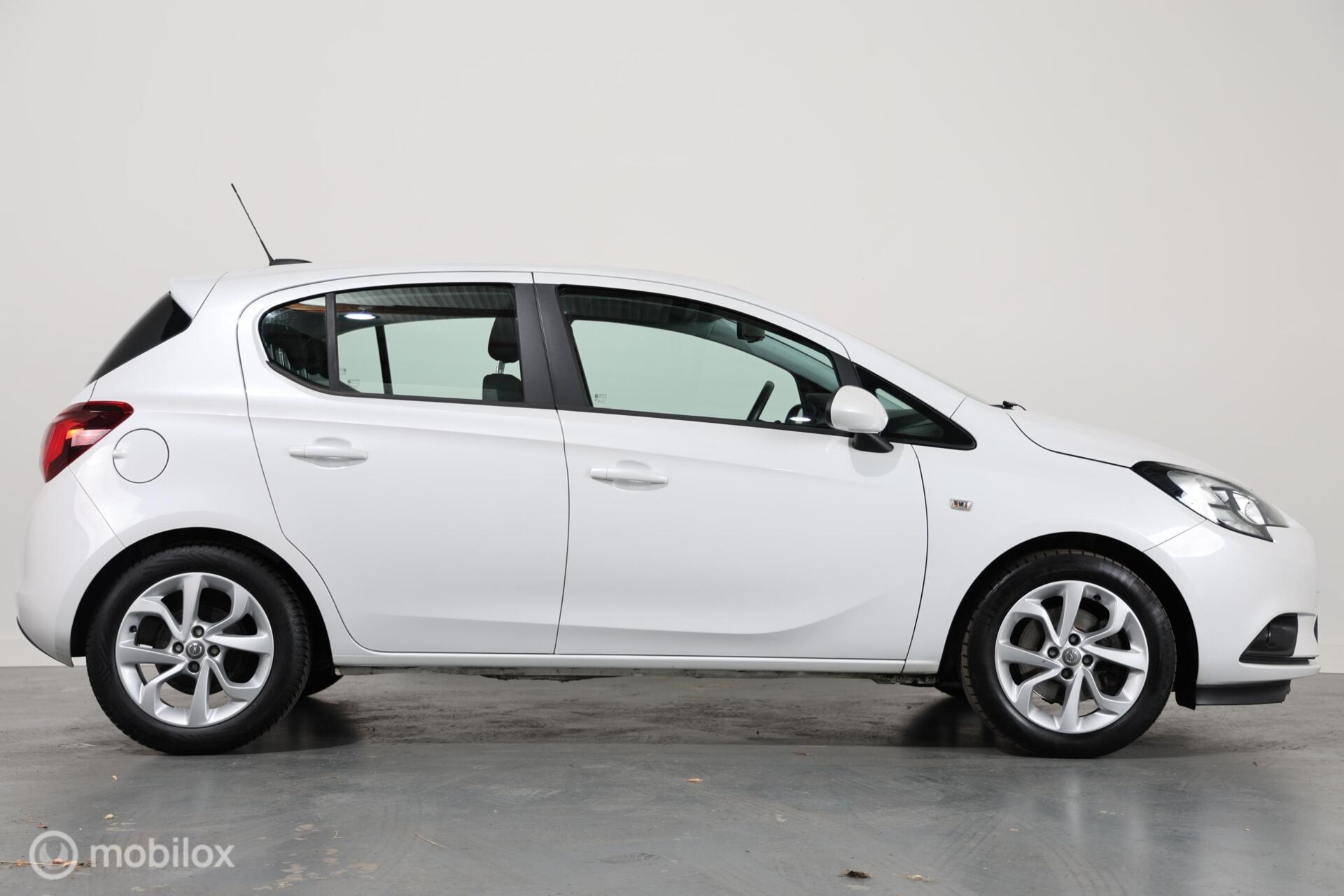 Foto van Opel Corsa-e