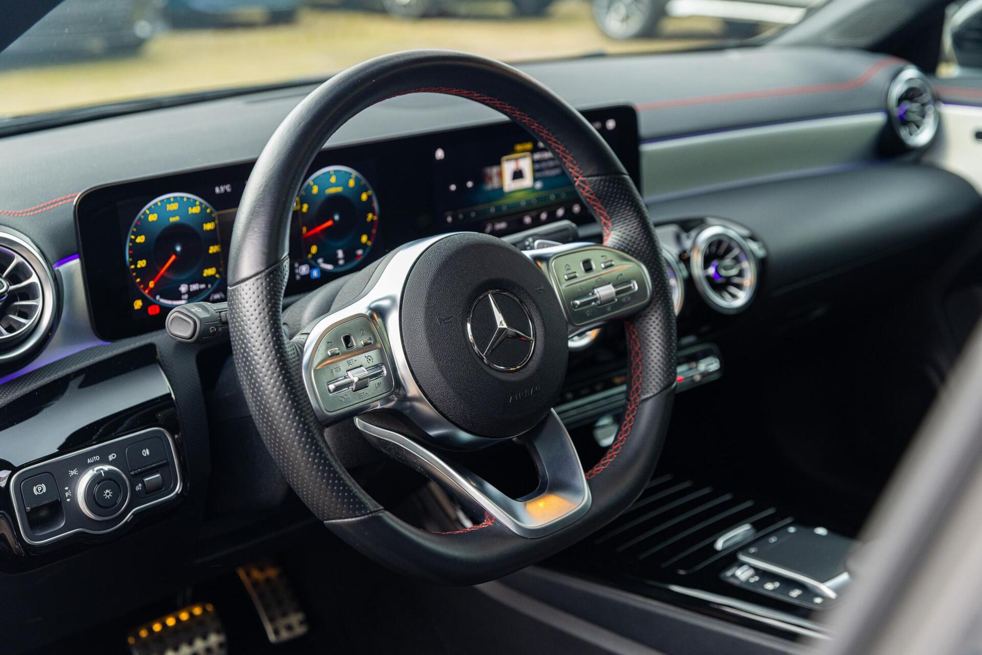 Foto van Mercedes-Benz Cla