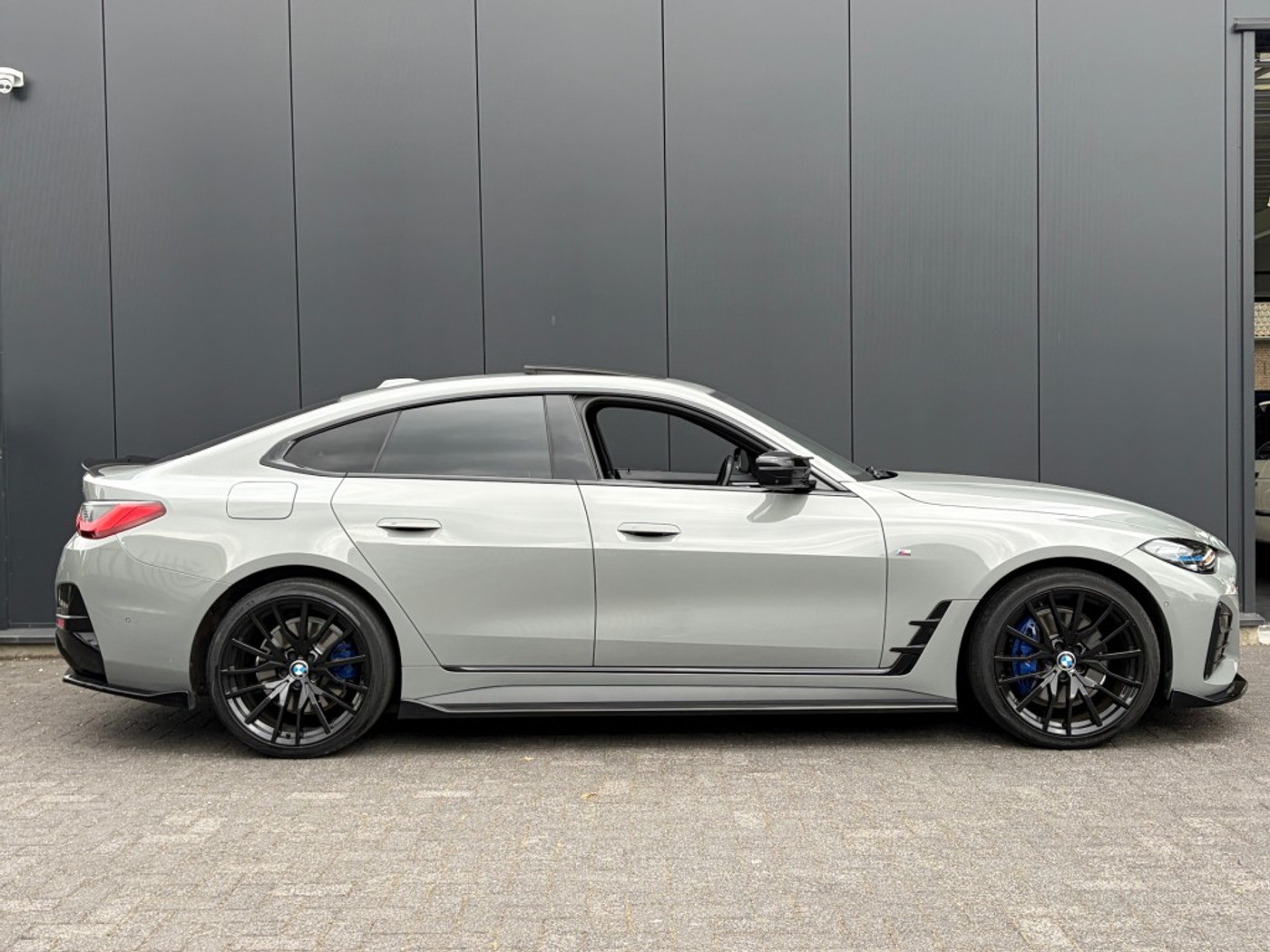 Foto van BMW I4 M50