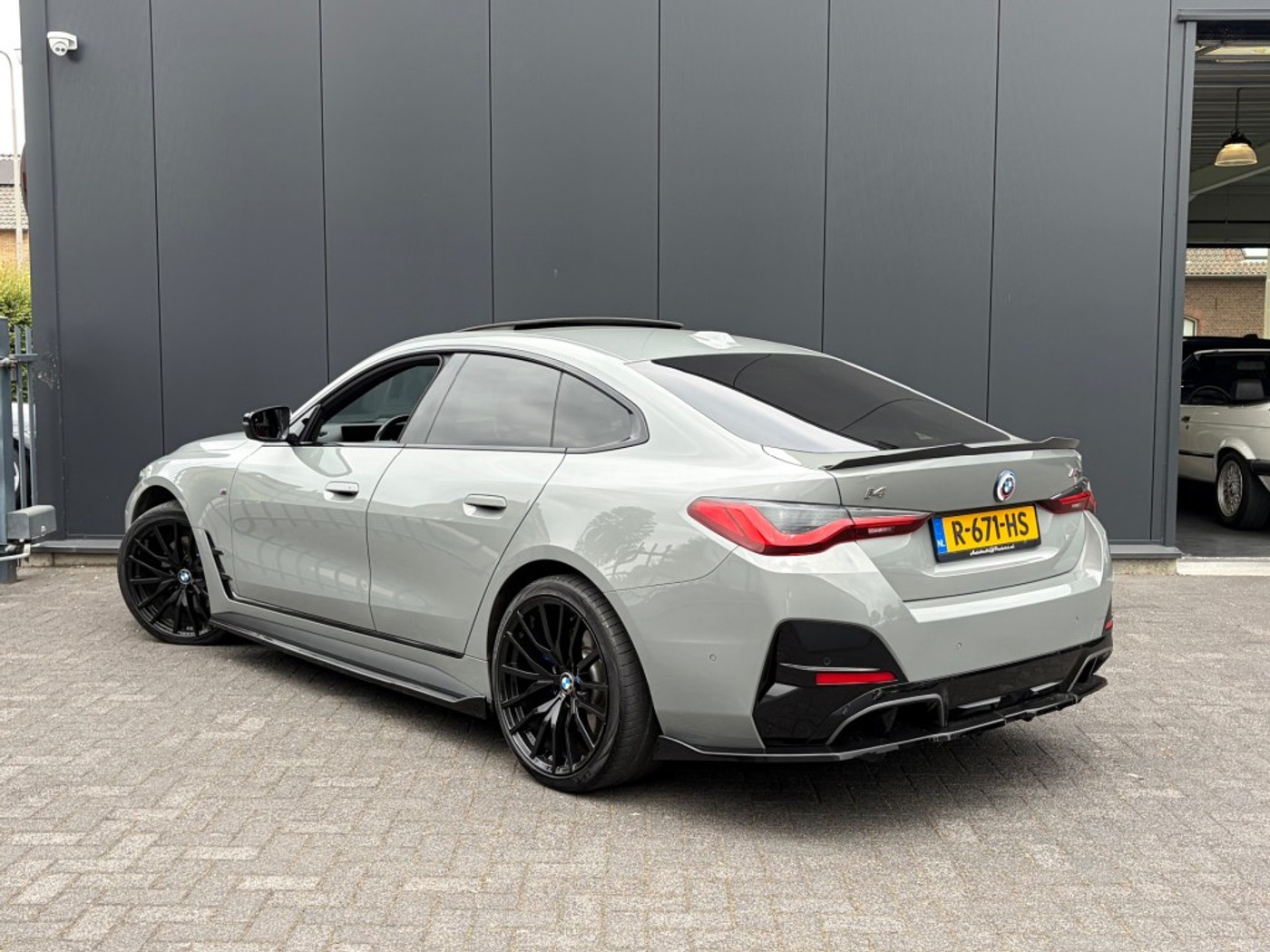 Foto van BMW I4 M50