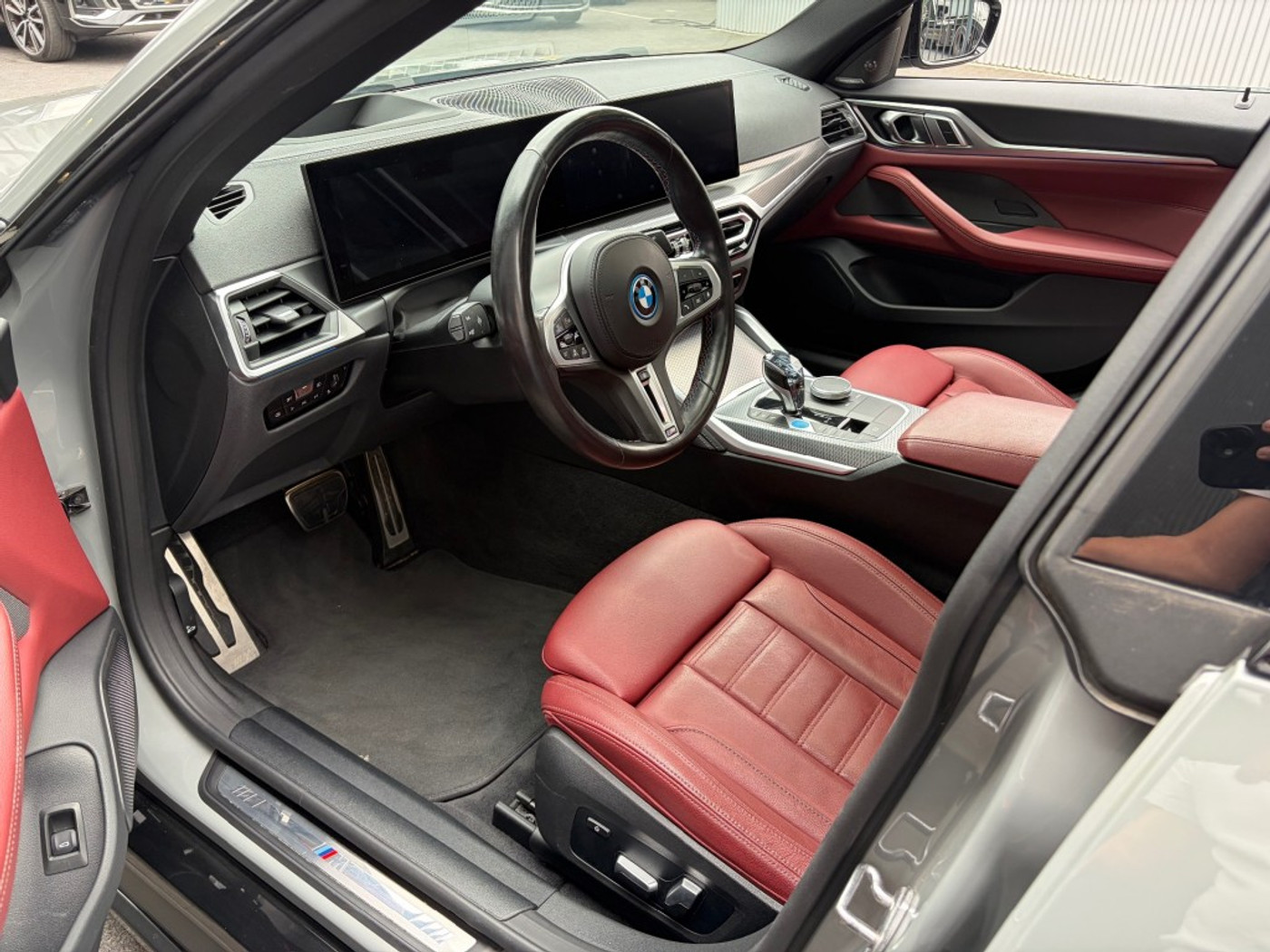 Foto van BMW I4 M50