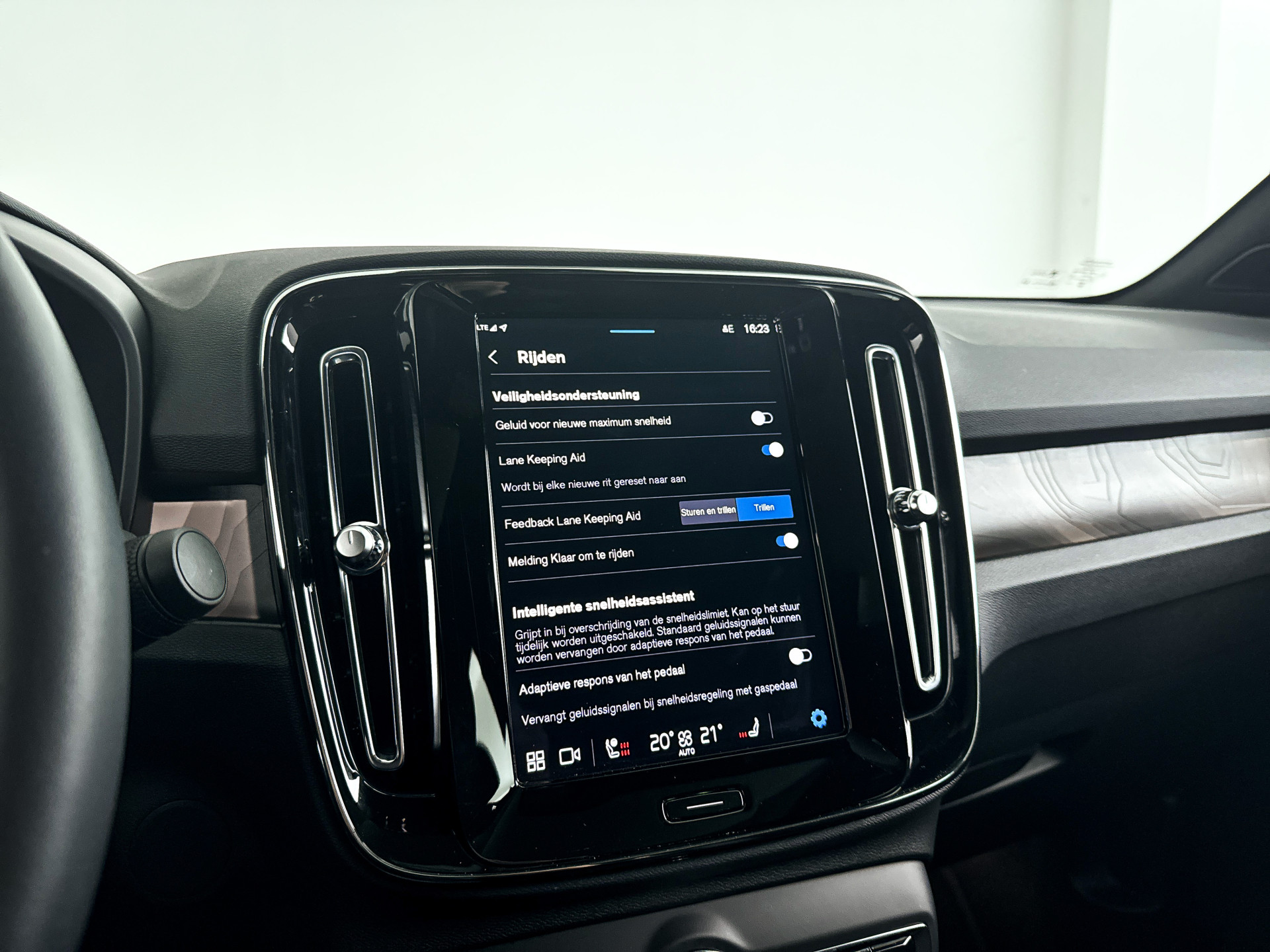 Foto van Volvo C40
