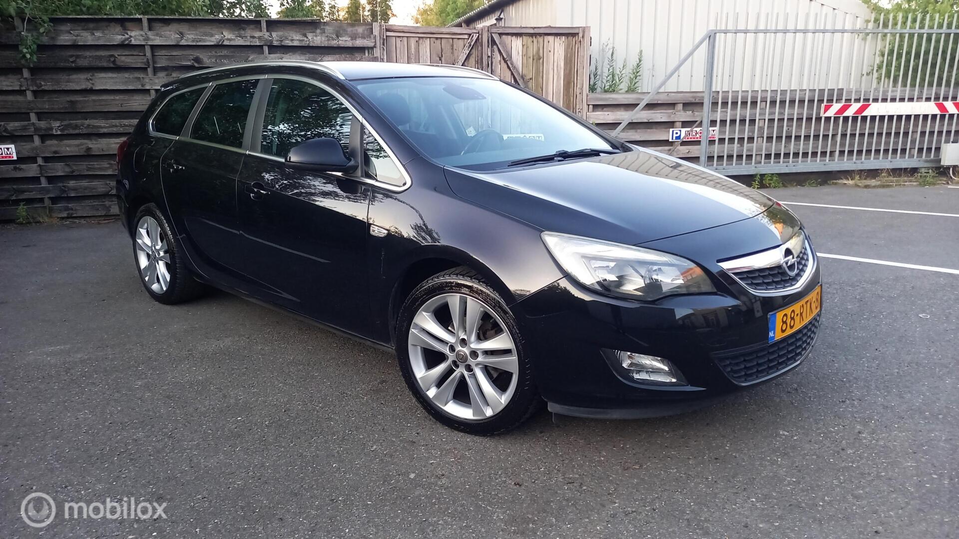 Foto van Opel Astra Sports Tourer
