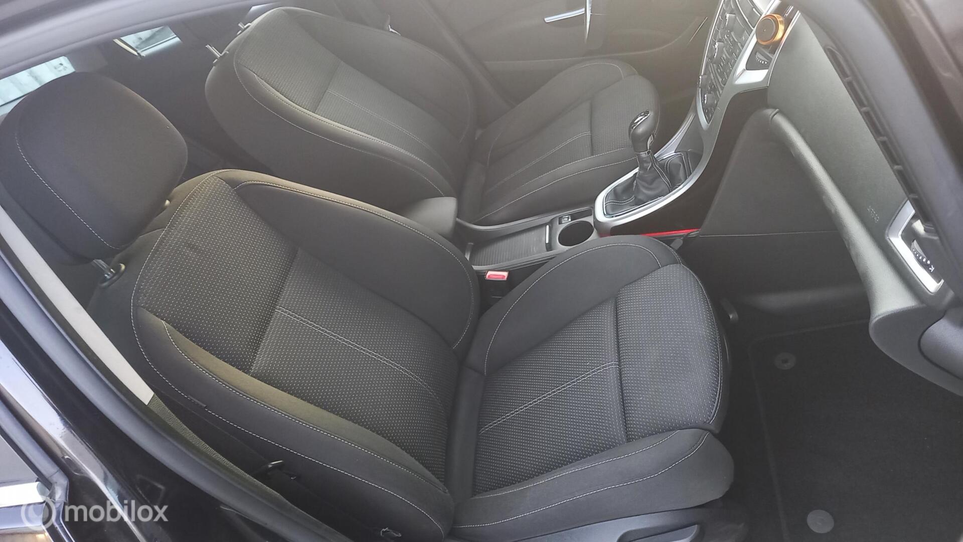 Foto van Opel Astra Sports Tourer