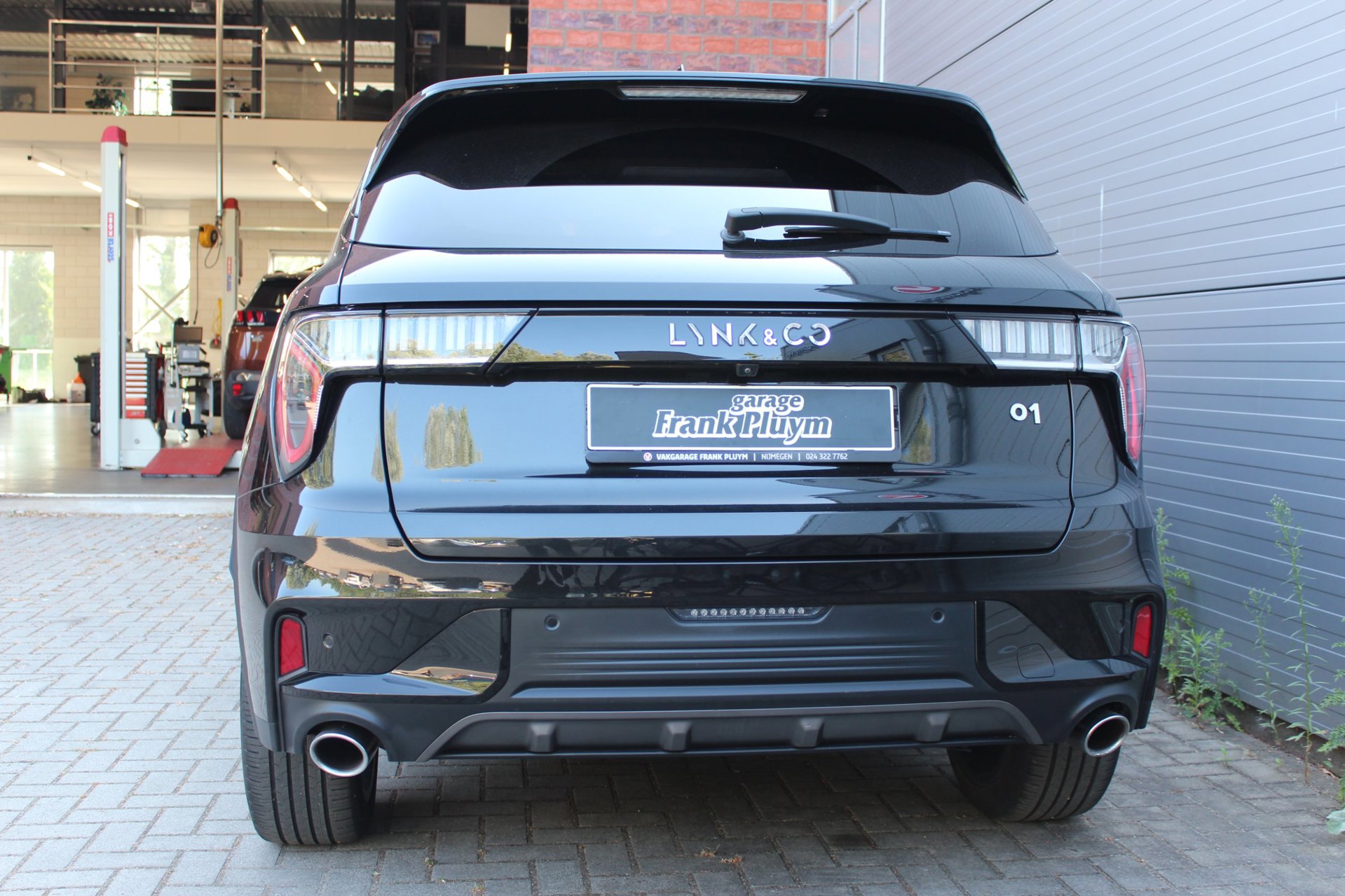 Foto van Lynk&co LYNK & Co 01