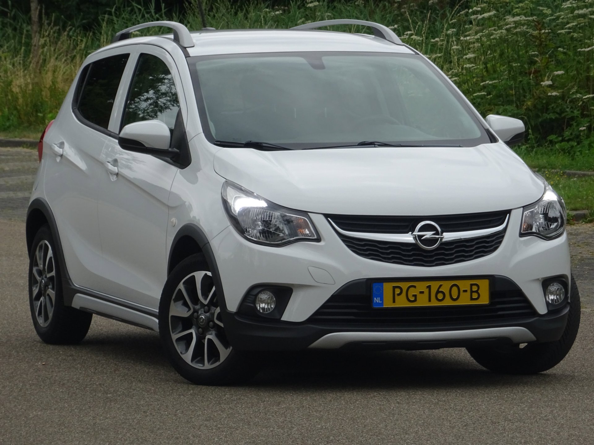 Foto van Opel Karl Rocks