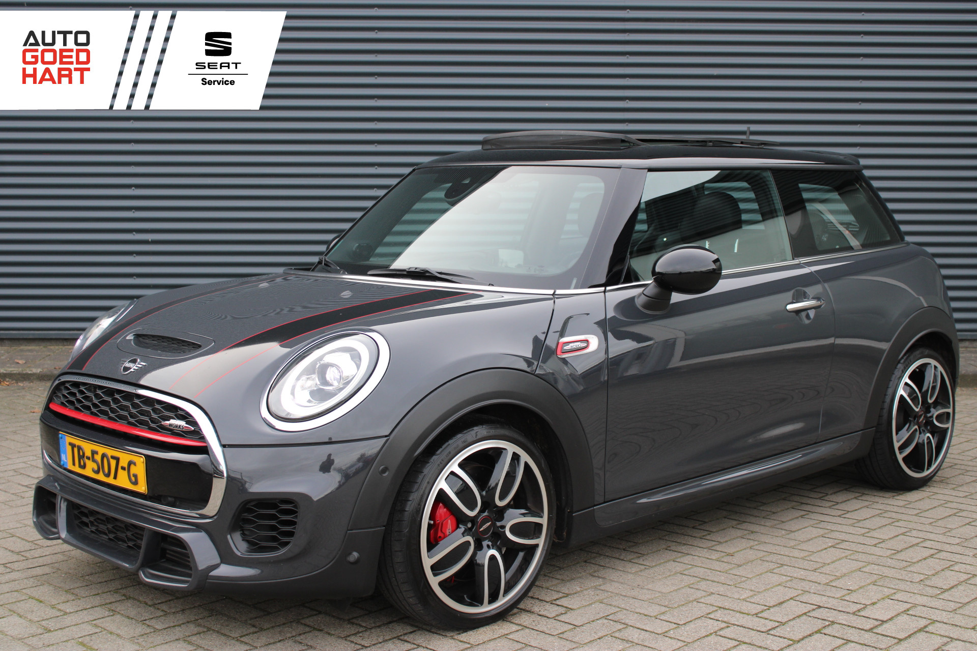 Mini John Cooper Works 2.0 John Cooper Works JCW-Pack 231PK Panoramadak Vol-Leder Harmon Kardon 2018 - voorkant