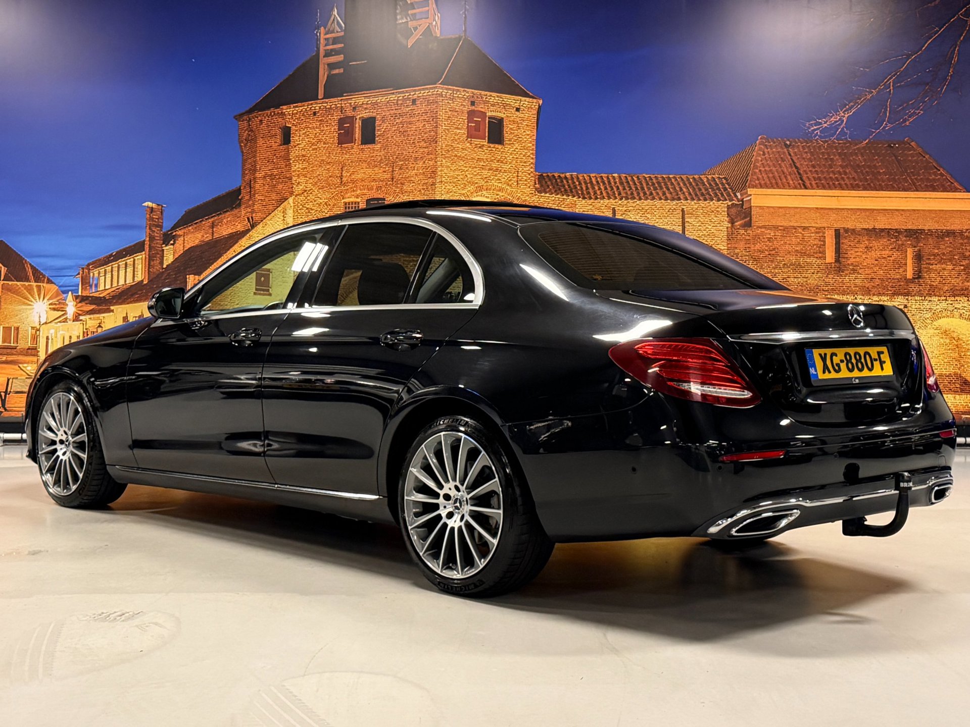 Foto van Mercedes-Benz E 220 D