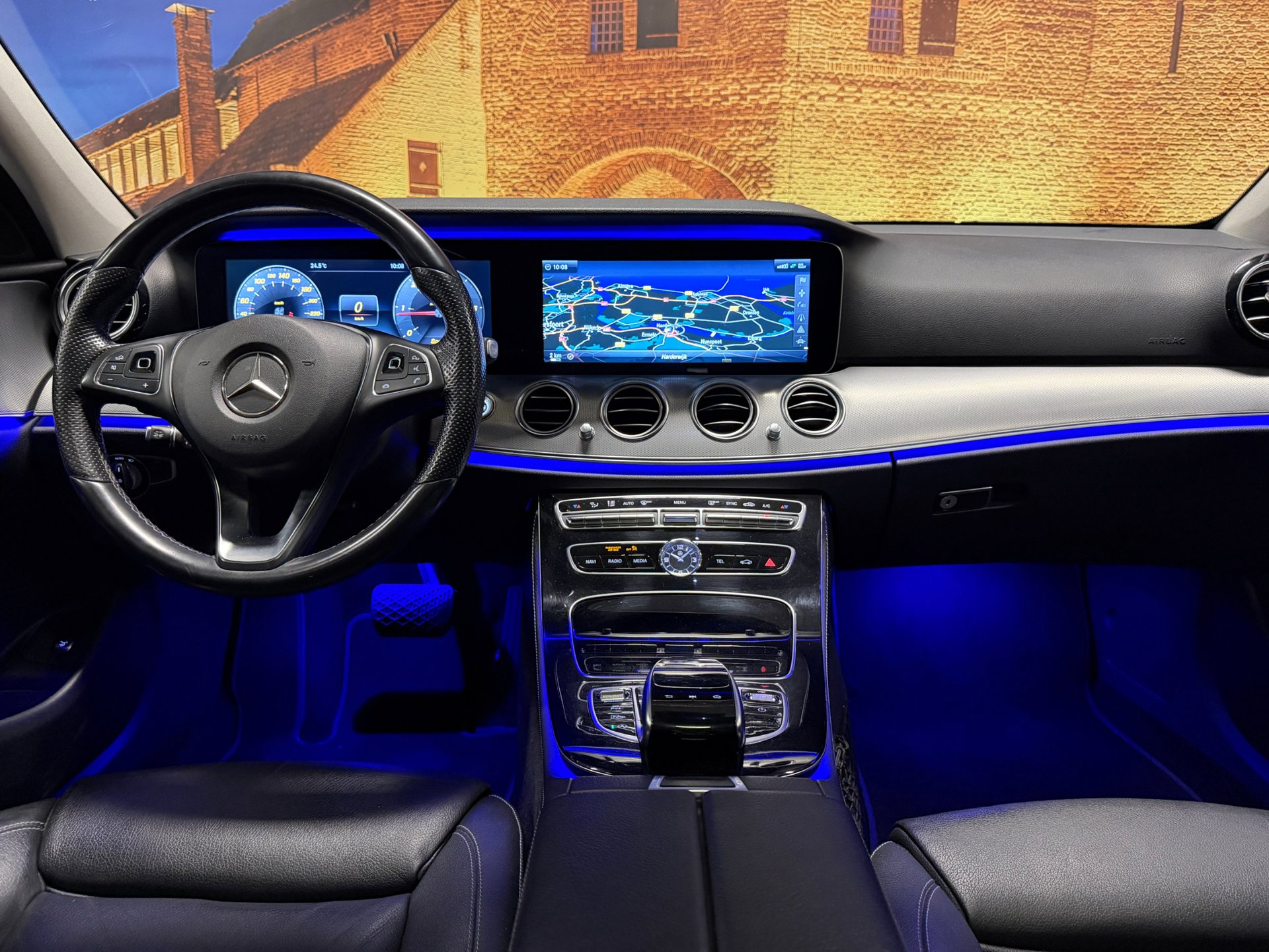 Foto van Mercedes-Benz E 220 D