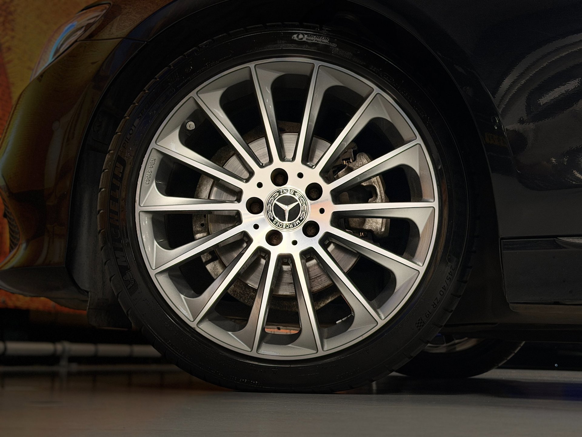 Foto van Mercedes-Benz E 220 D