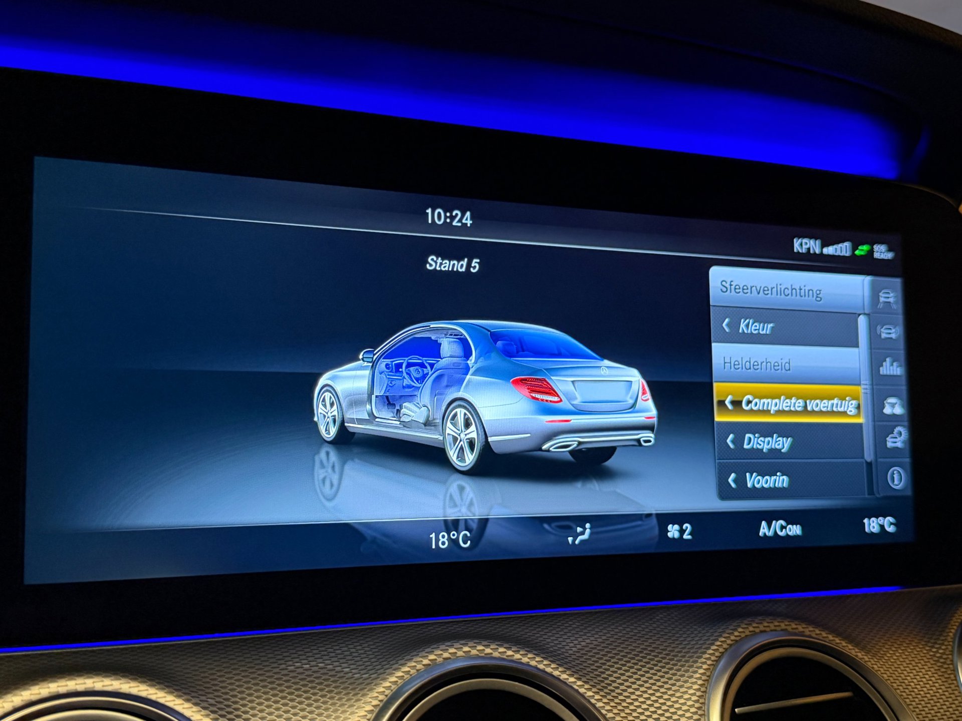 Foto van Mercedes-Benz E 220 D