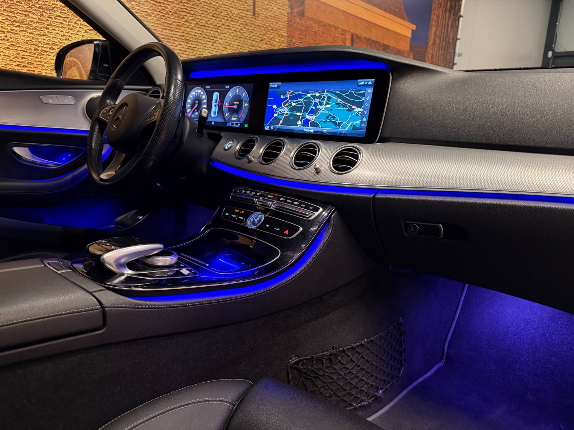 Foto van Mercedes-Benz E 220 D