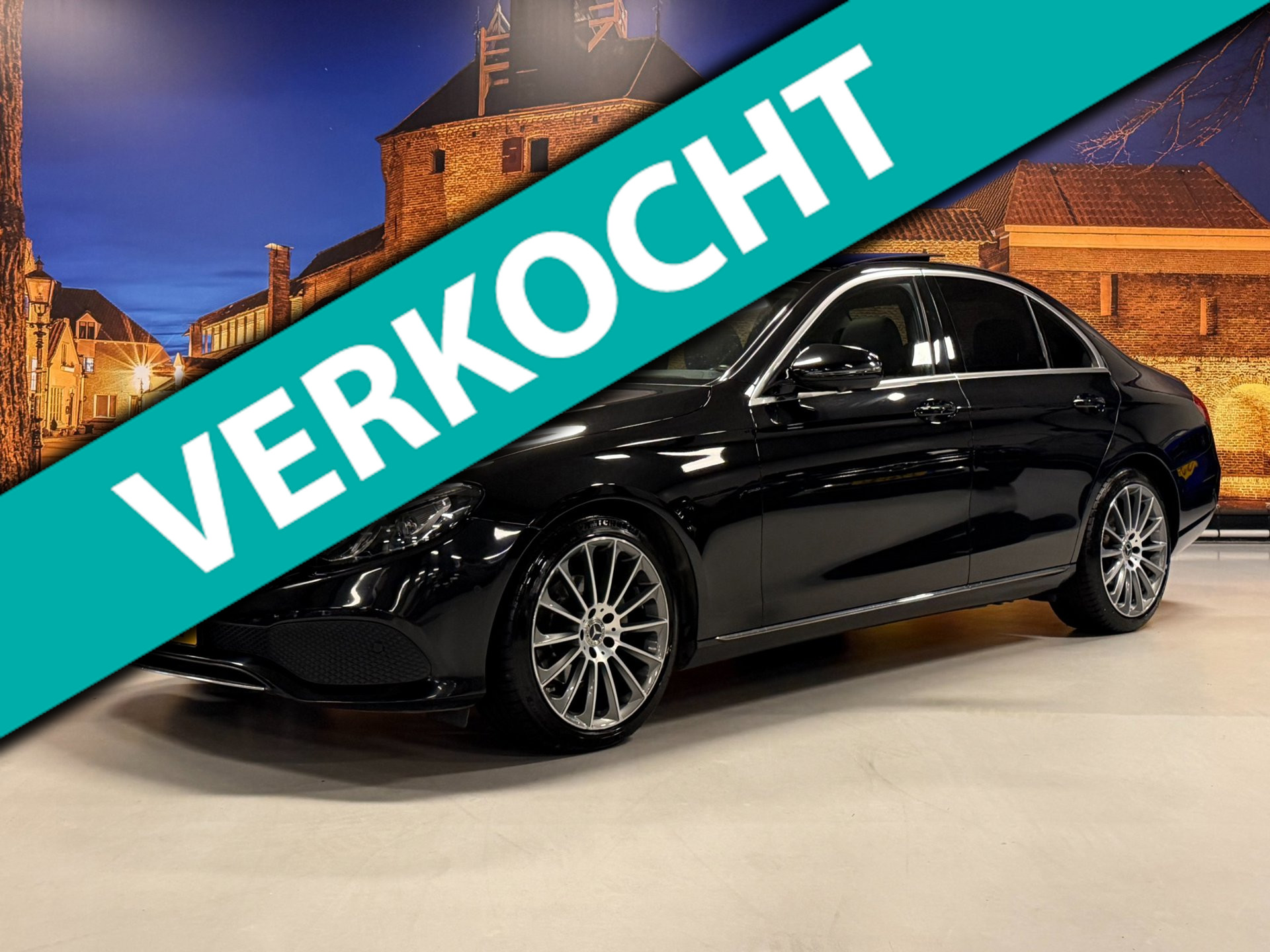 Mercedes-Benz E 220 D 220 d Premium Panorama Apple Carpl camera Trekh 2017 - voorkant
