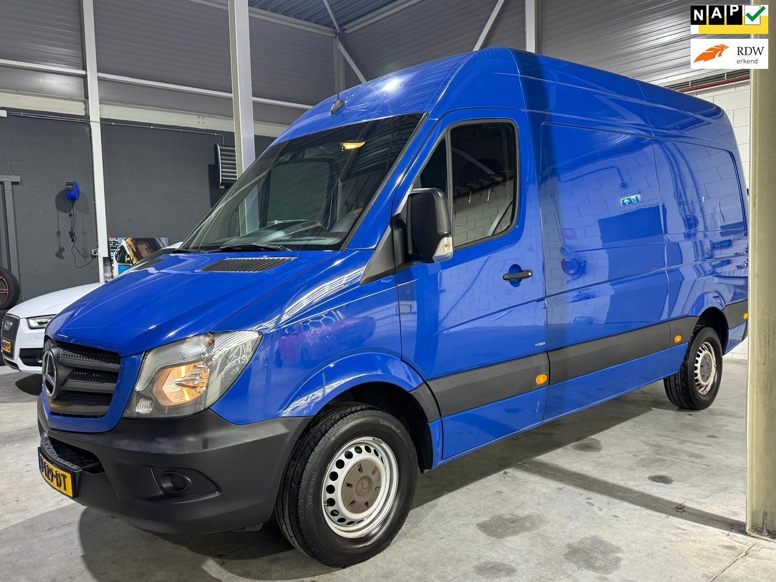 Mercedes-Benz Sprinter 416 2.2 CDI 366 EHD AUTOMAAT|CAMERA|AIRCO|TREKHAAK 2017 - voorkant