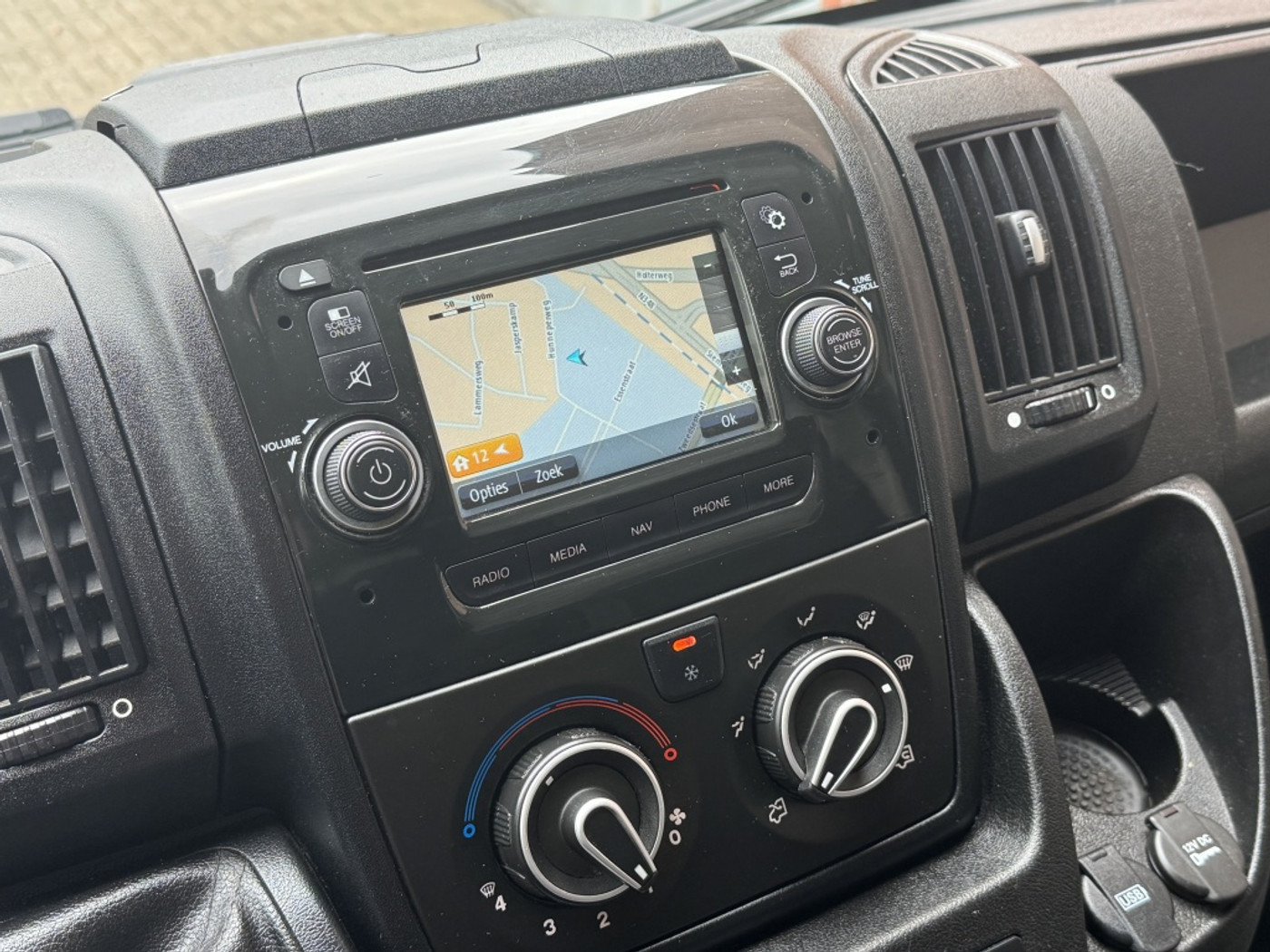 Foto van Peugeot Boxer