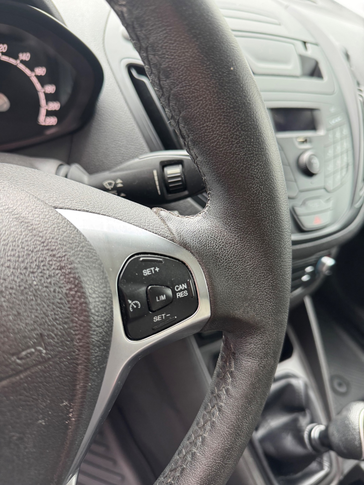 Foto van Ford Transit Courier