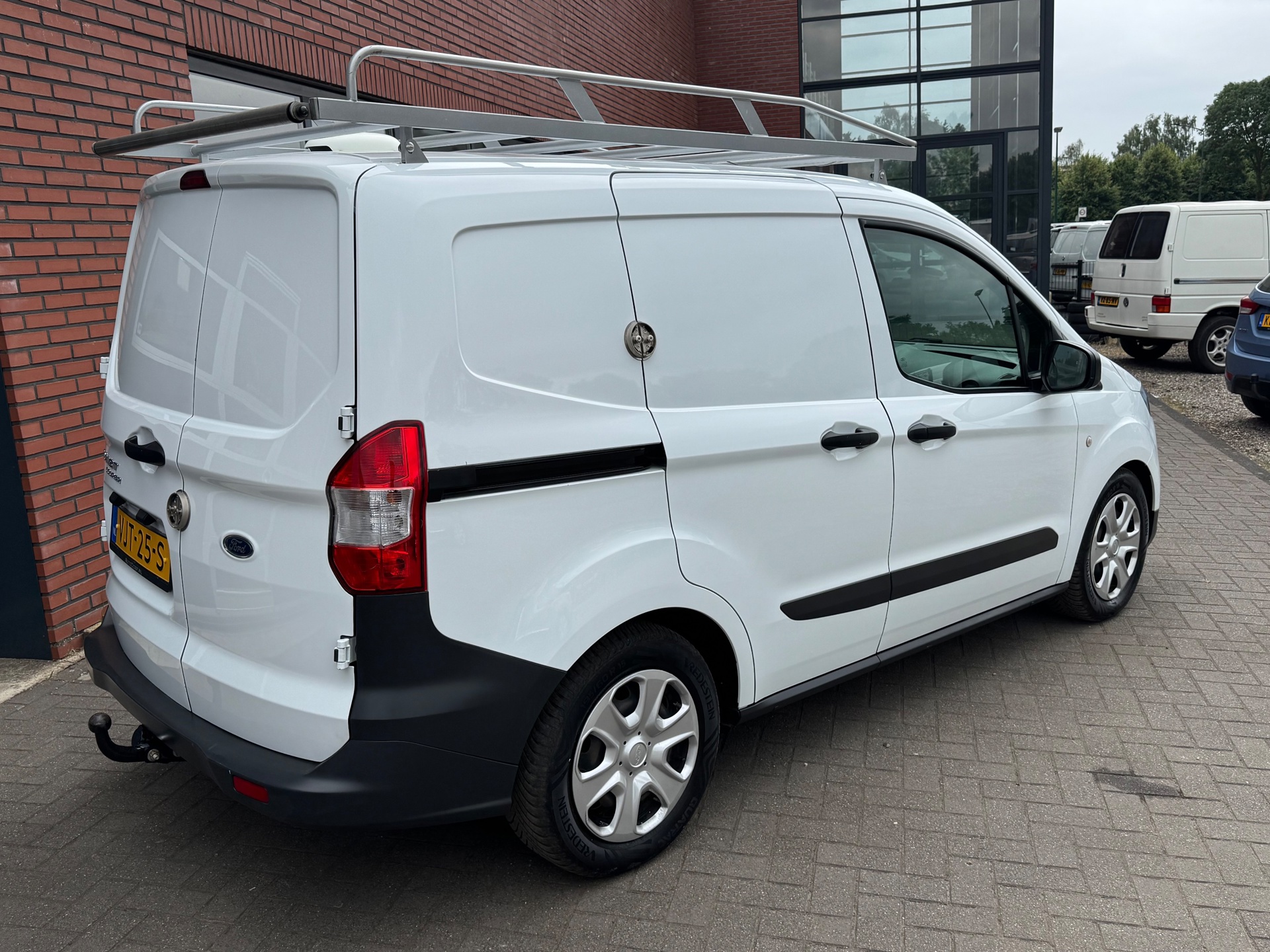 Foto van Ford Transit Courier