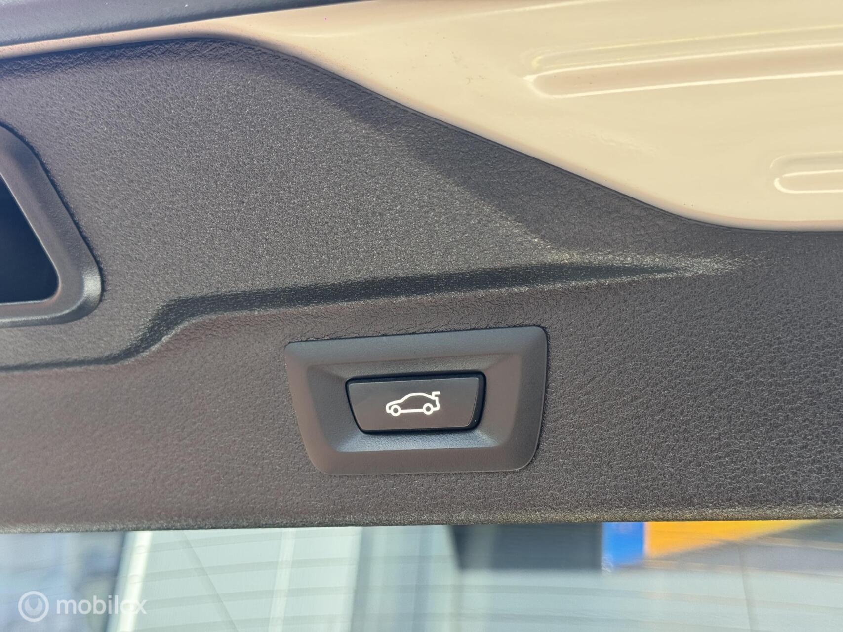 Foto van BMW X5 M50d