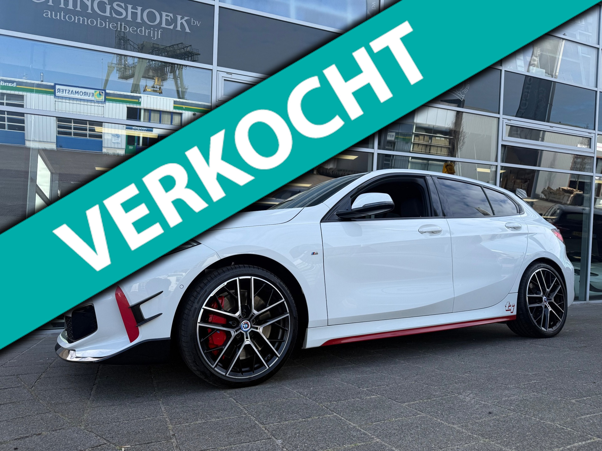 BMW 1-serie 128ti M Performace Executive Edition 2021 - voorkant