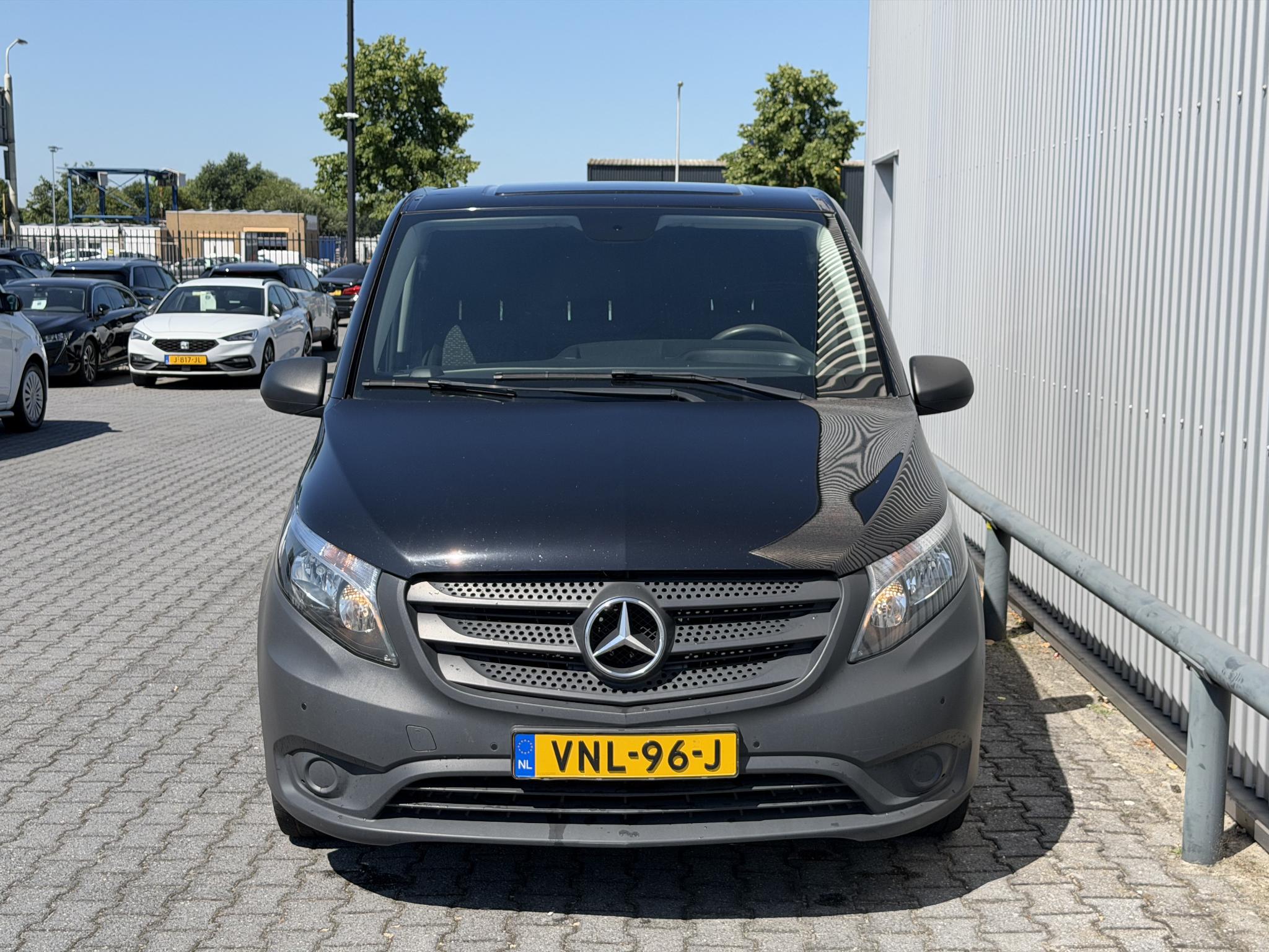 Foto van Mercedes-Benz Vito