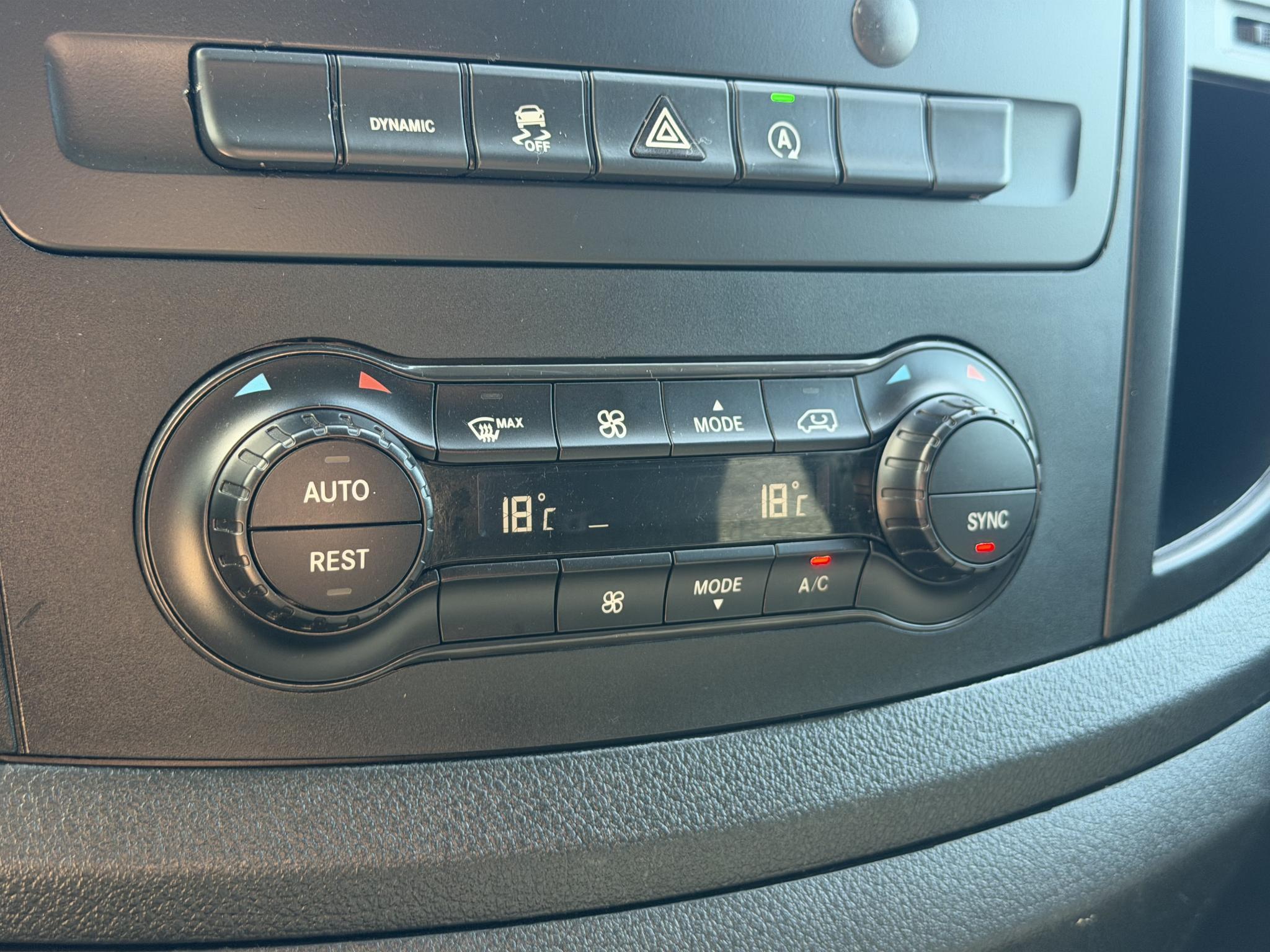 Foto van Mercedes-Benz Vito