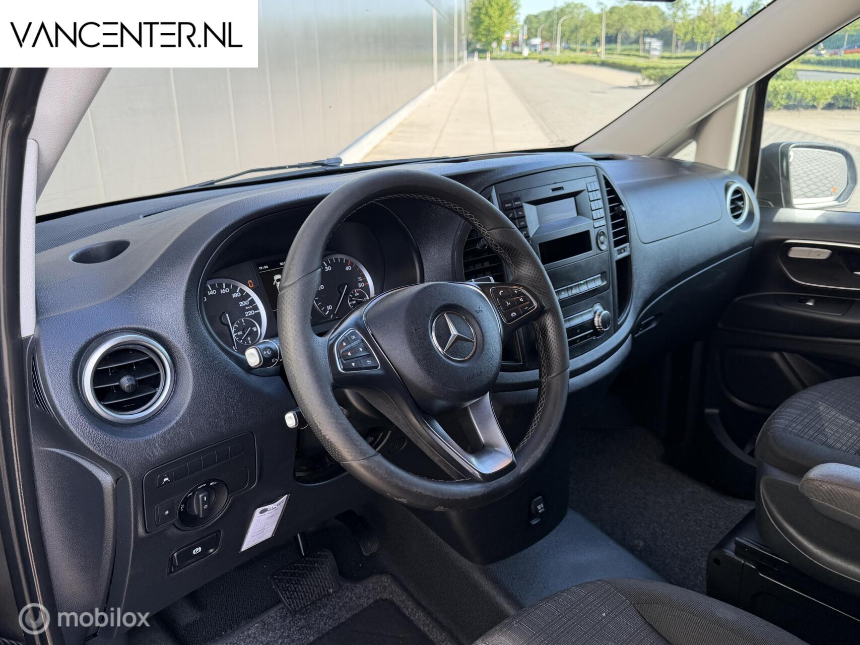 Foto van Mercedes-Benz Vito