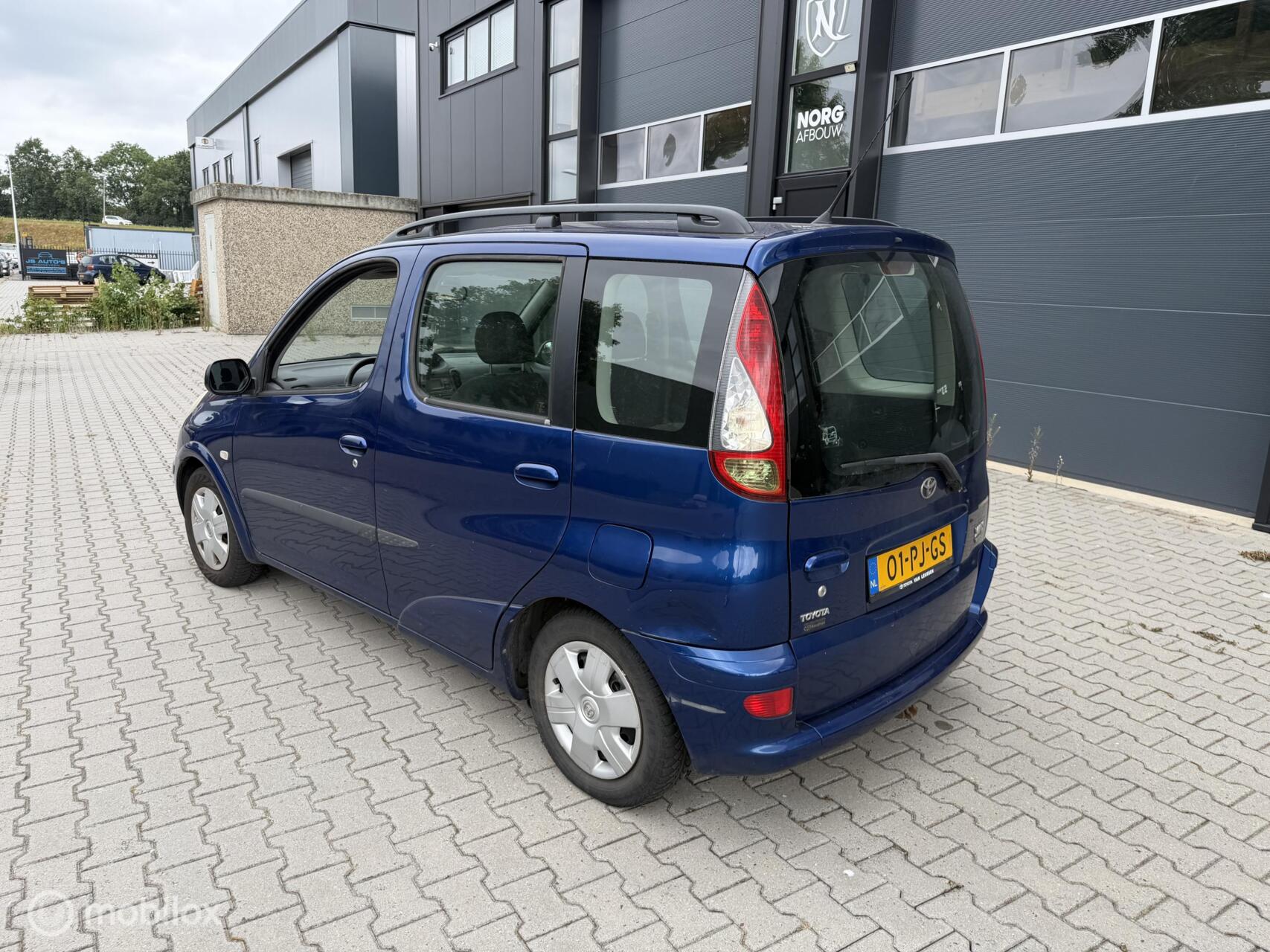 Foto van Toyota Toyota Yaris Verso