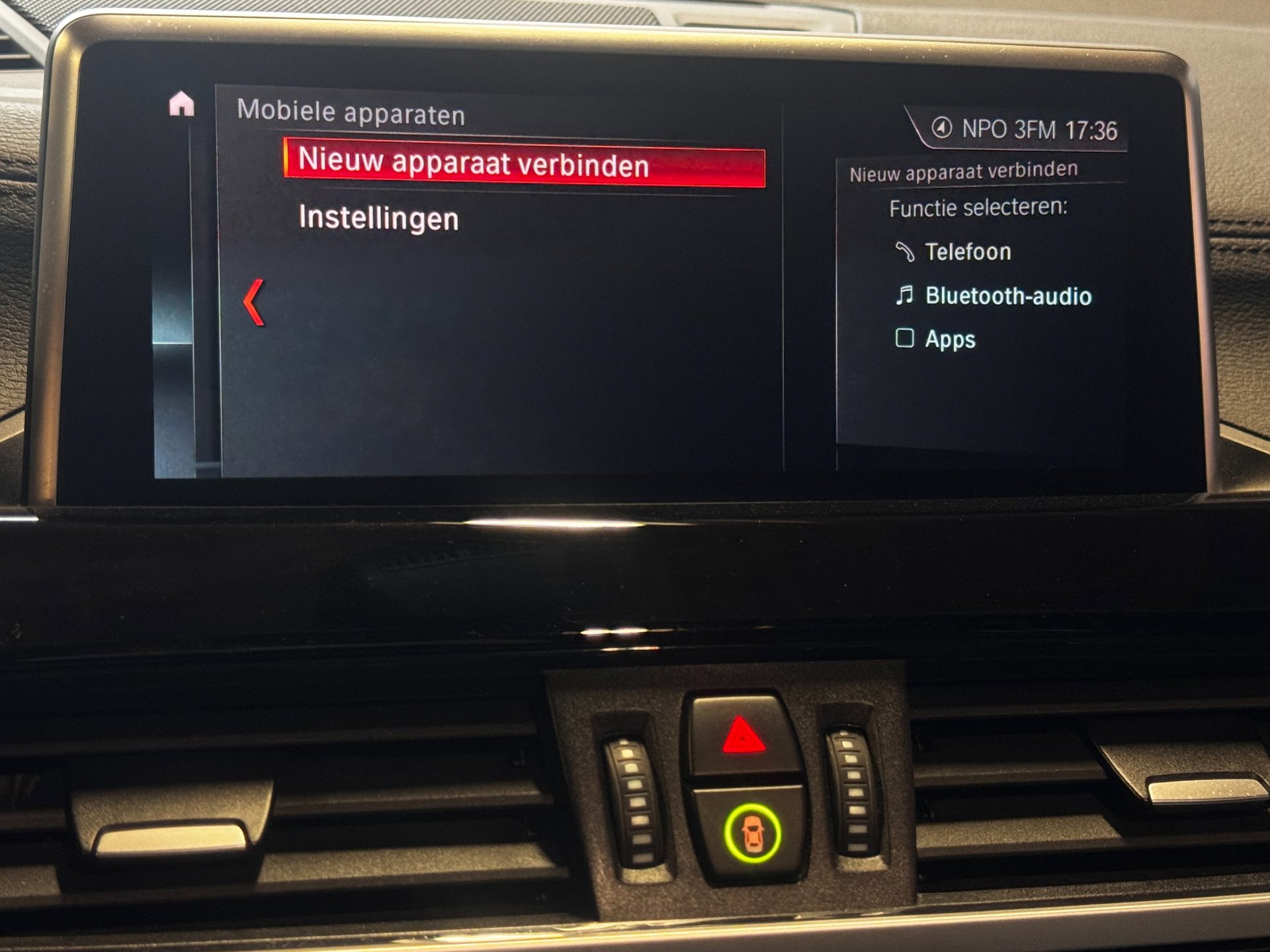 Foto van BMW X2 Xdrive25e