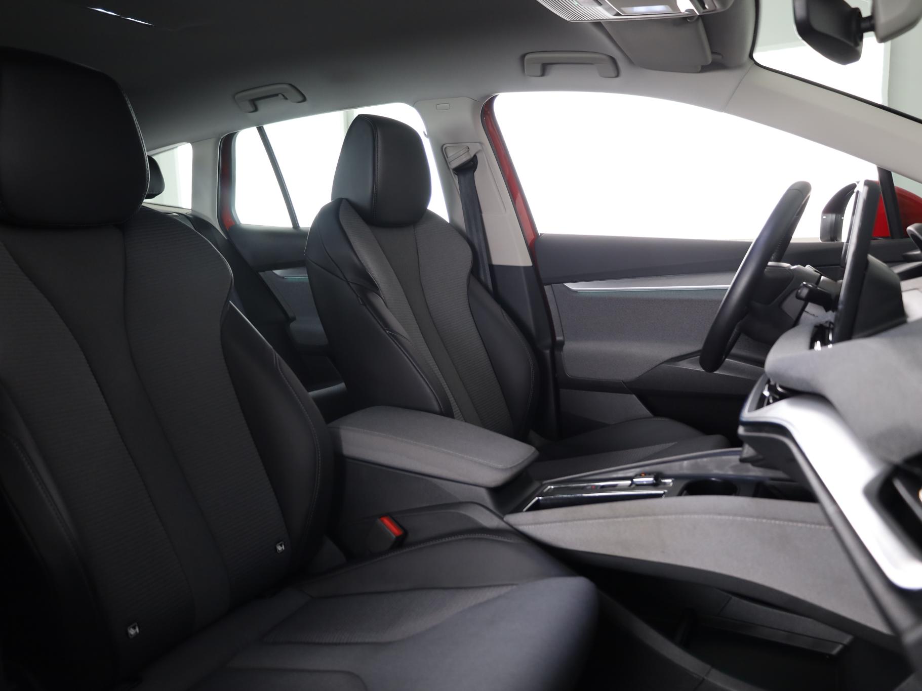 Foto van Skoda Enyaq 50