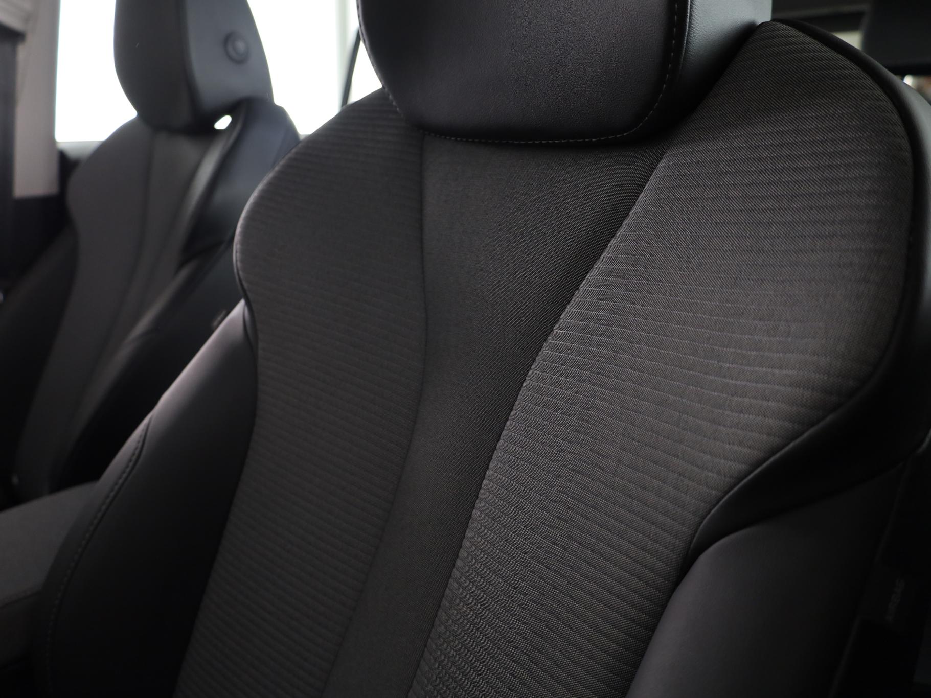 Foto van Skoda Enyaq 50