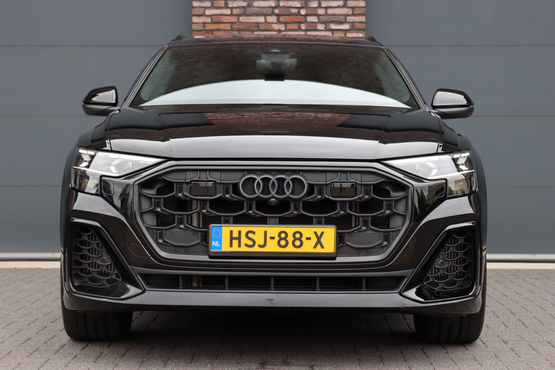 Foto van Audi Q8 55 TFSI E