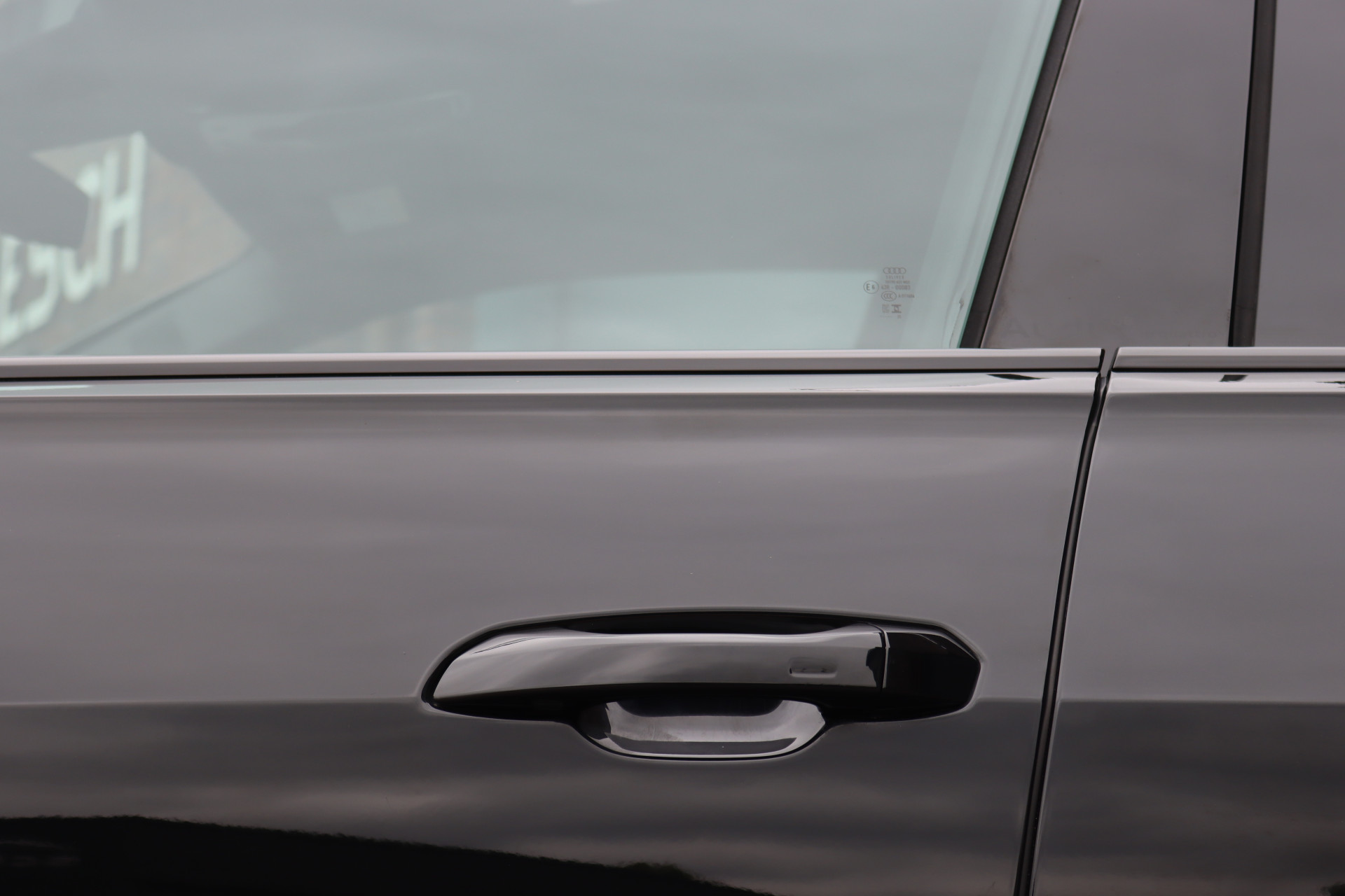 Foto van Audi Q8 55 TFSI E