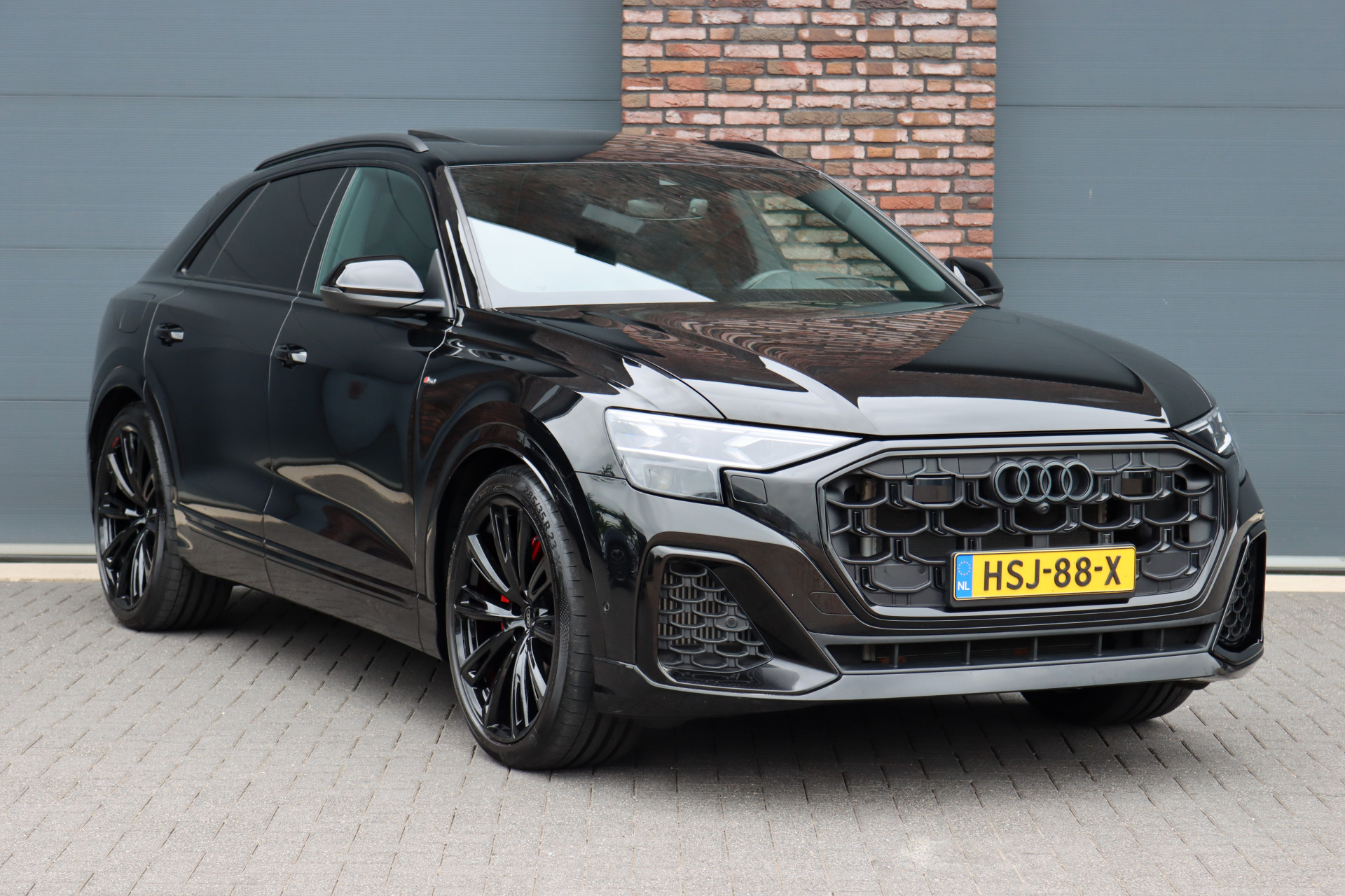 Foto van Audi Q8 55 TFSI E
