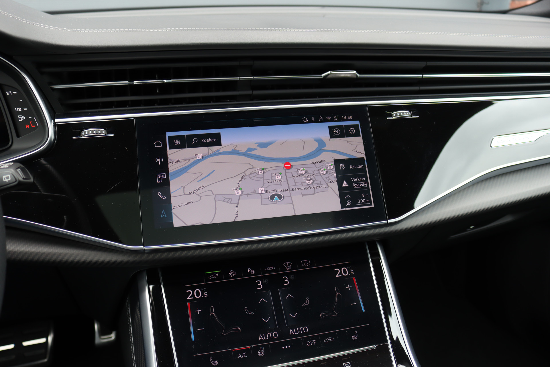 Foto van Audi Q8 55 TFSI E