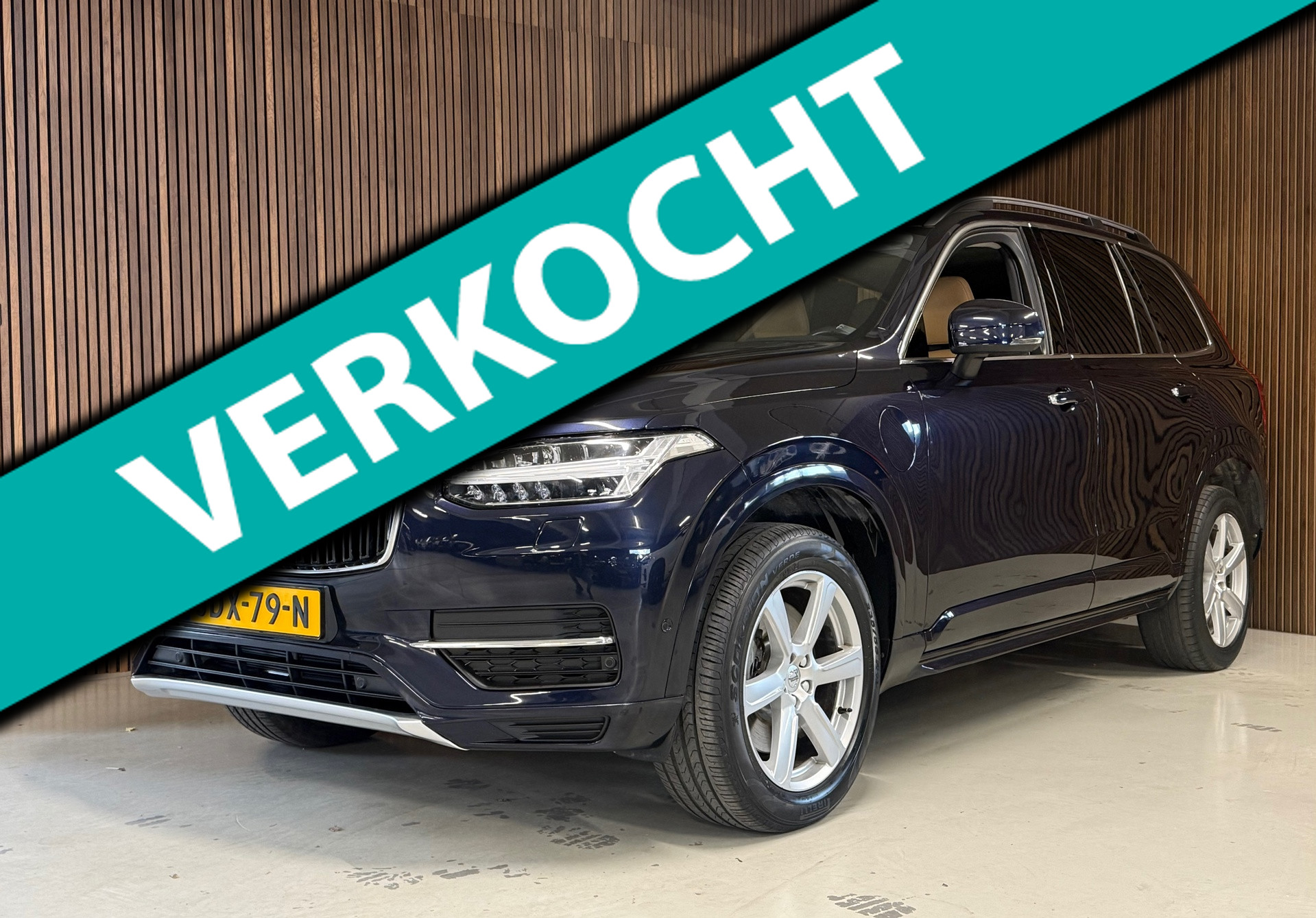 Volvo Xc90 T8 Twin Engine 2.0 T8 Twin Engine AWD Momentum 2016 - voorkant