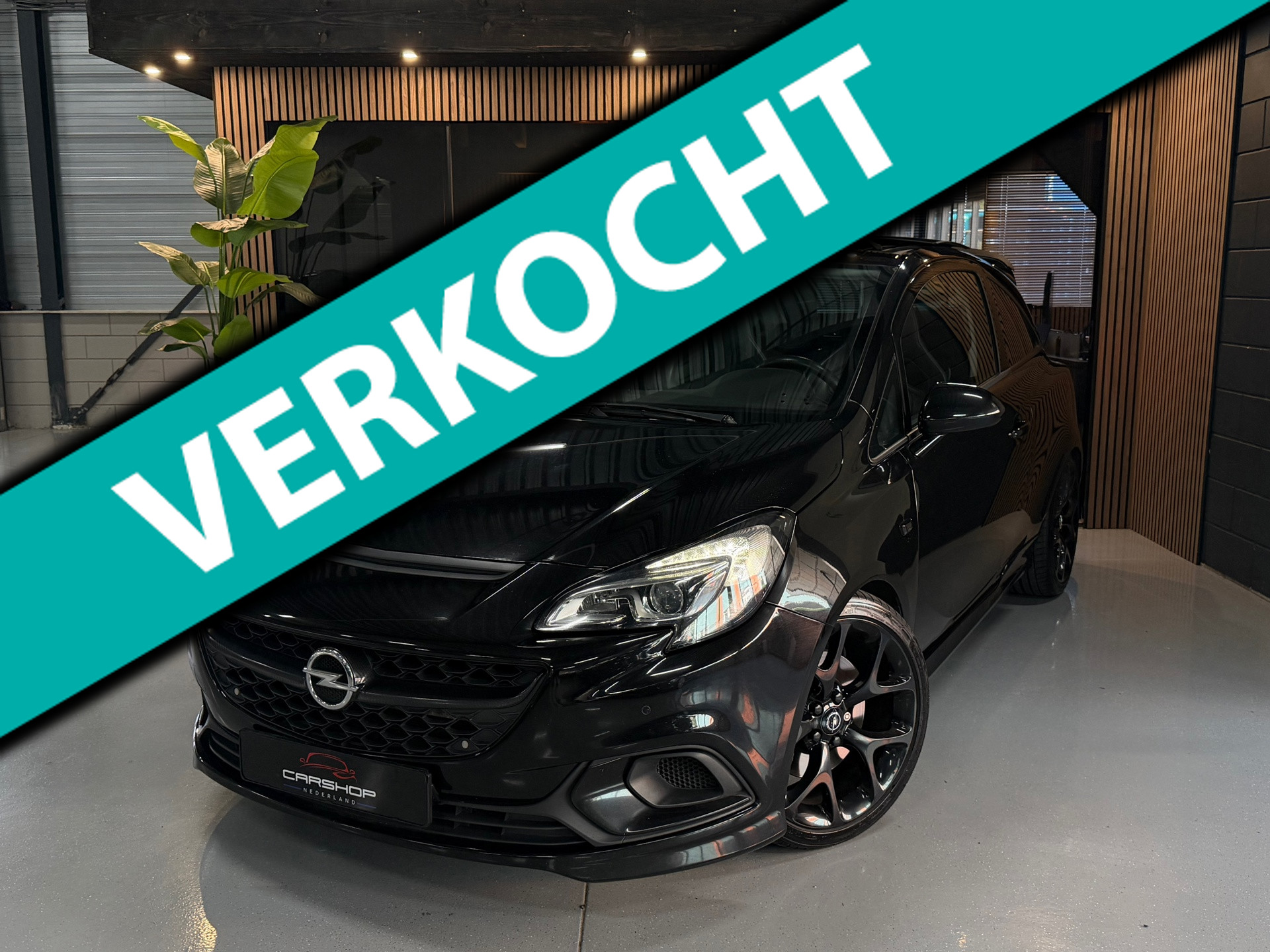 Opel Corsa-e 1.6 Turbo OPC PANO/RECARO/STOELVRM/STUURVRM/PDC 2016 - voorkant